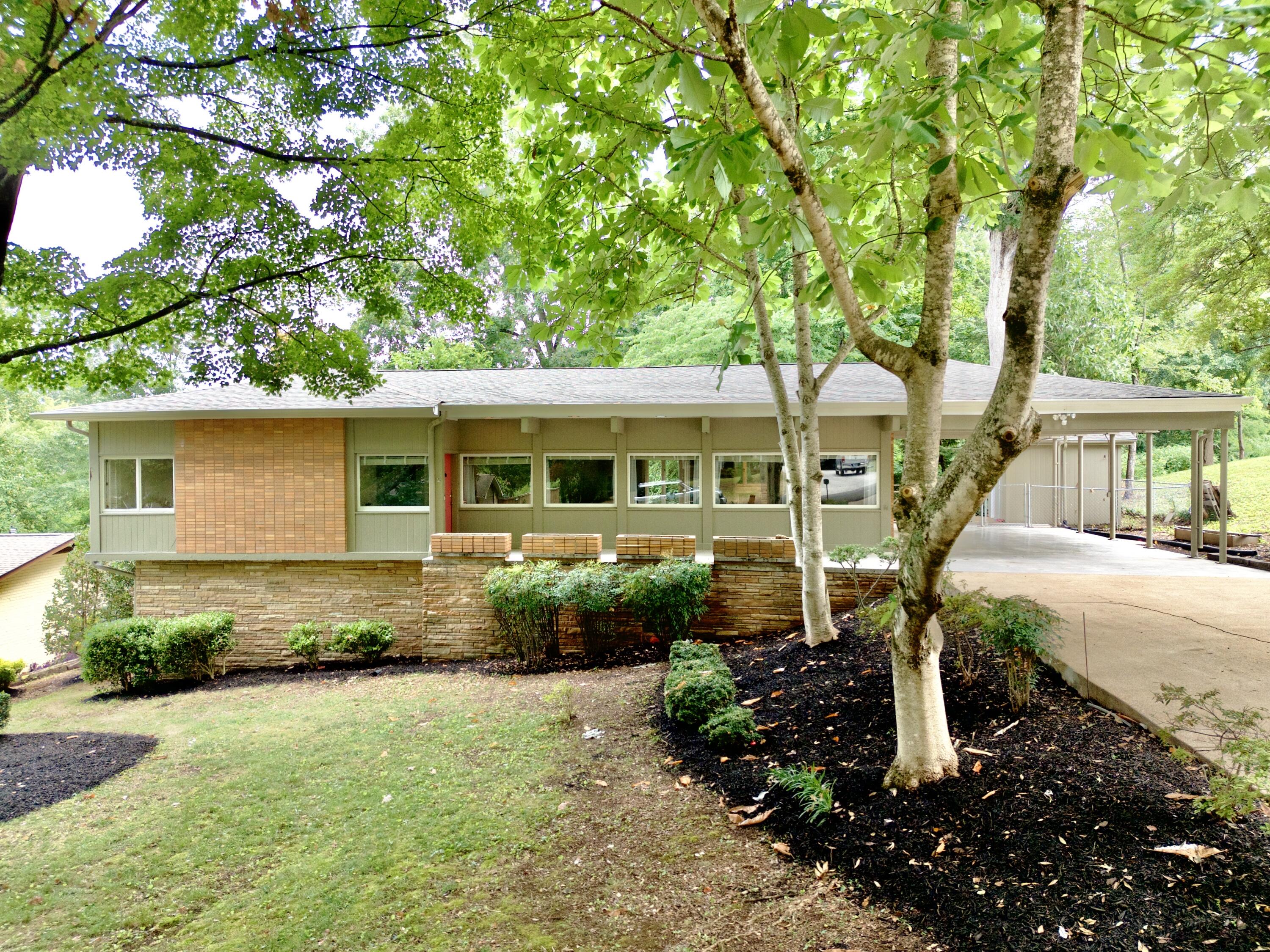 3782 Bowman Circle Drive