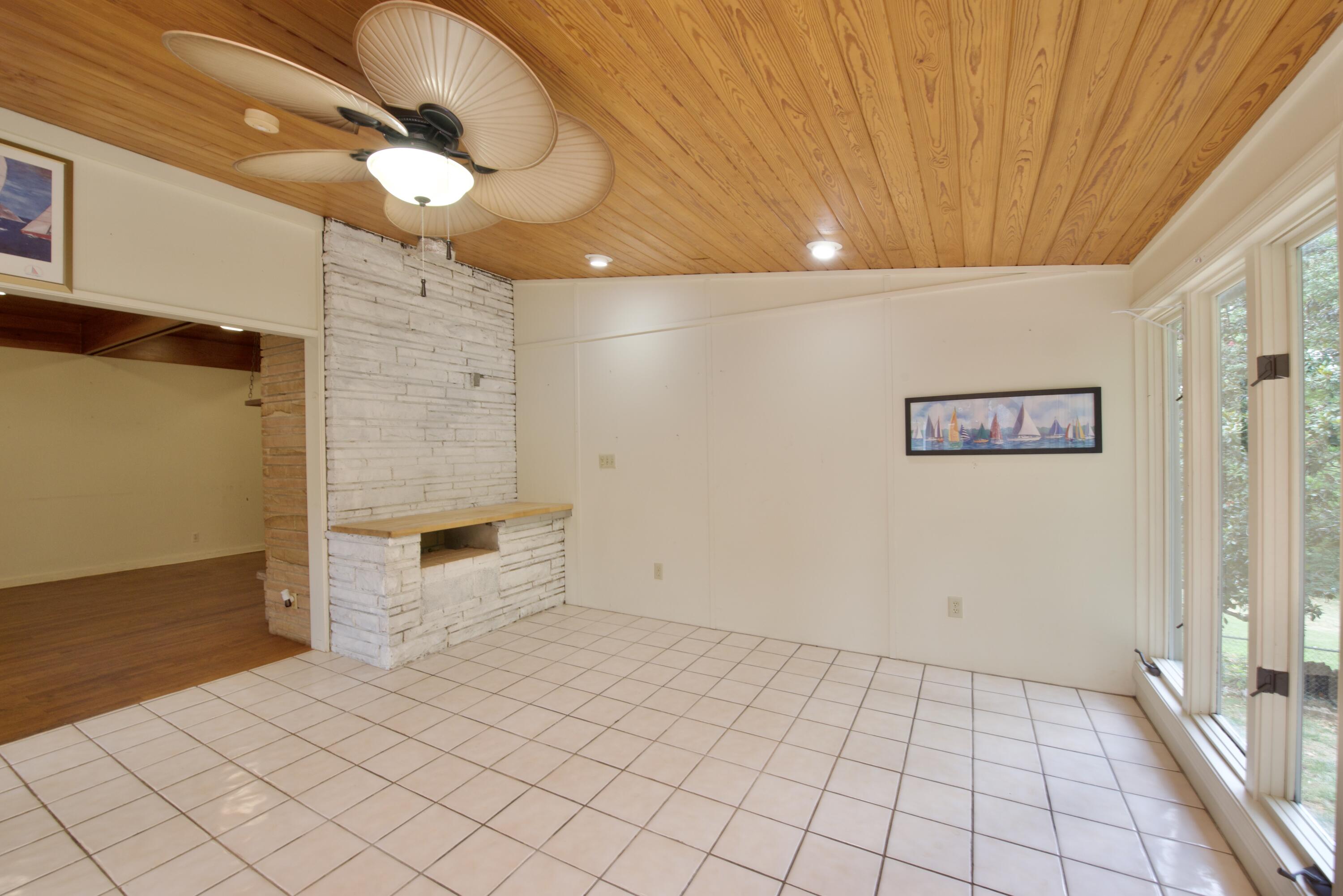 3782 Bowman Circle Drive