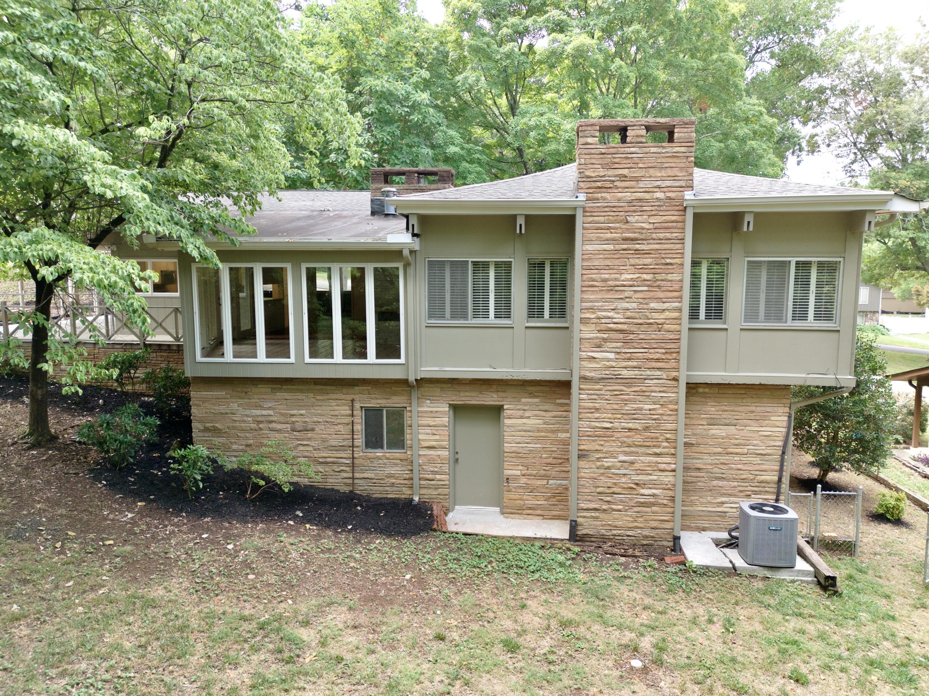 3782 Bowman Circle Drive