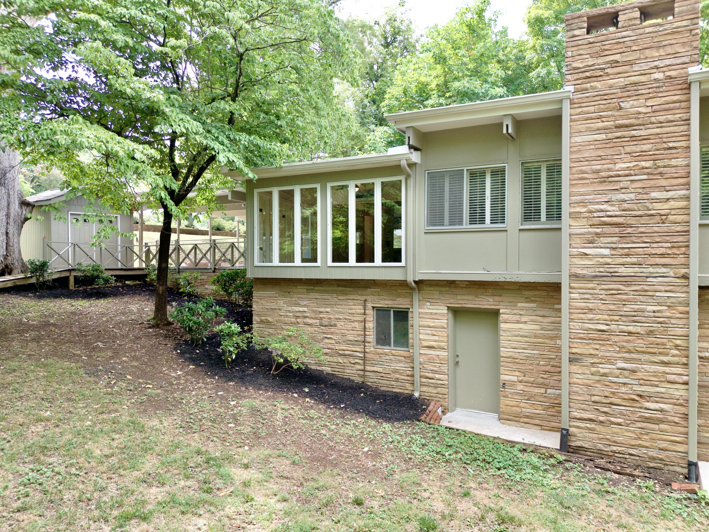 3782 Bowman Circle Drive