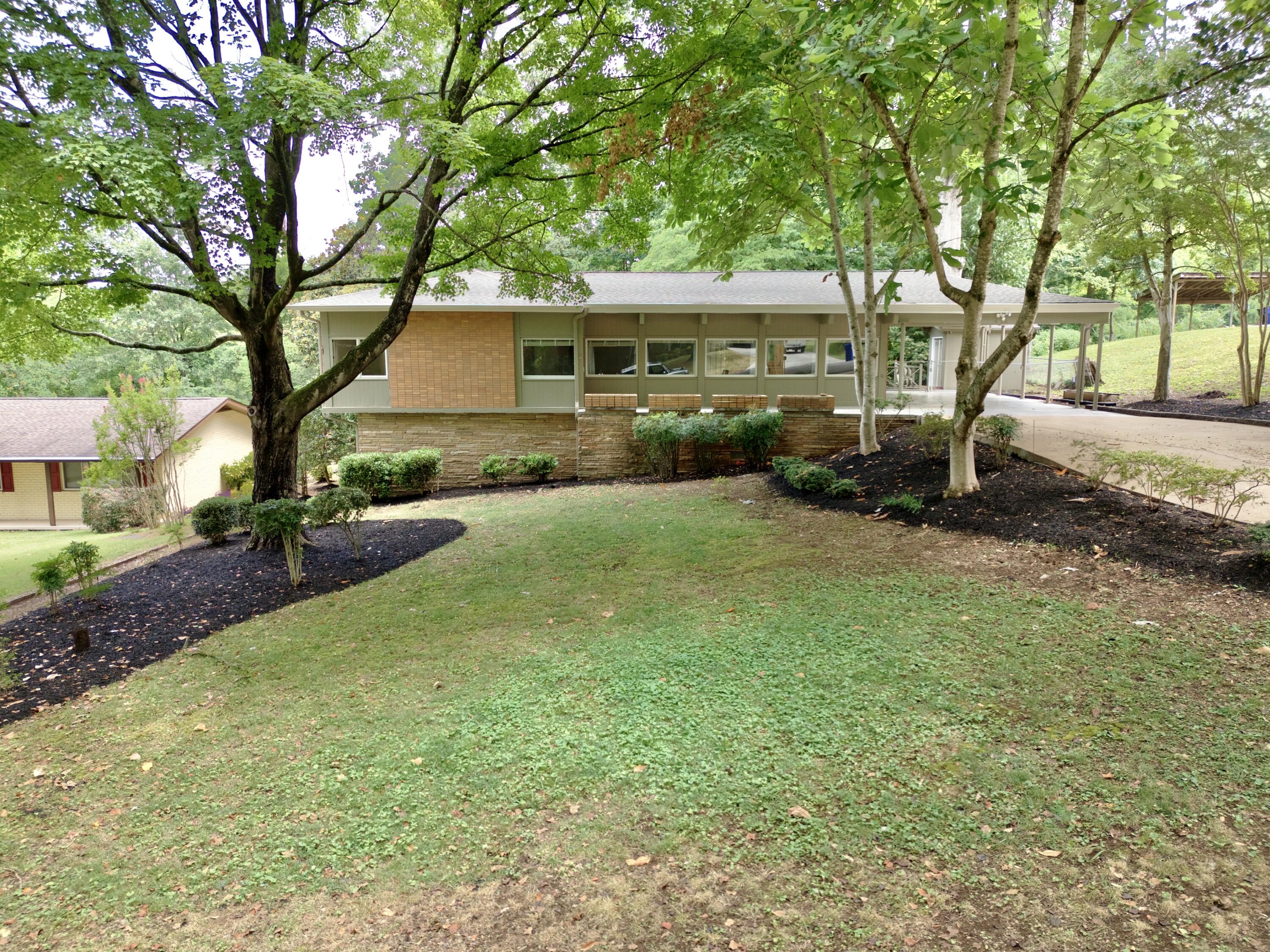 3782 Bowman Circle Drive