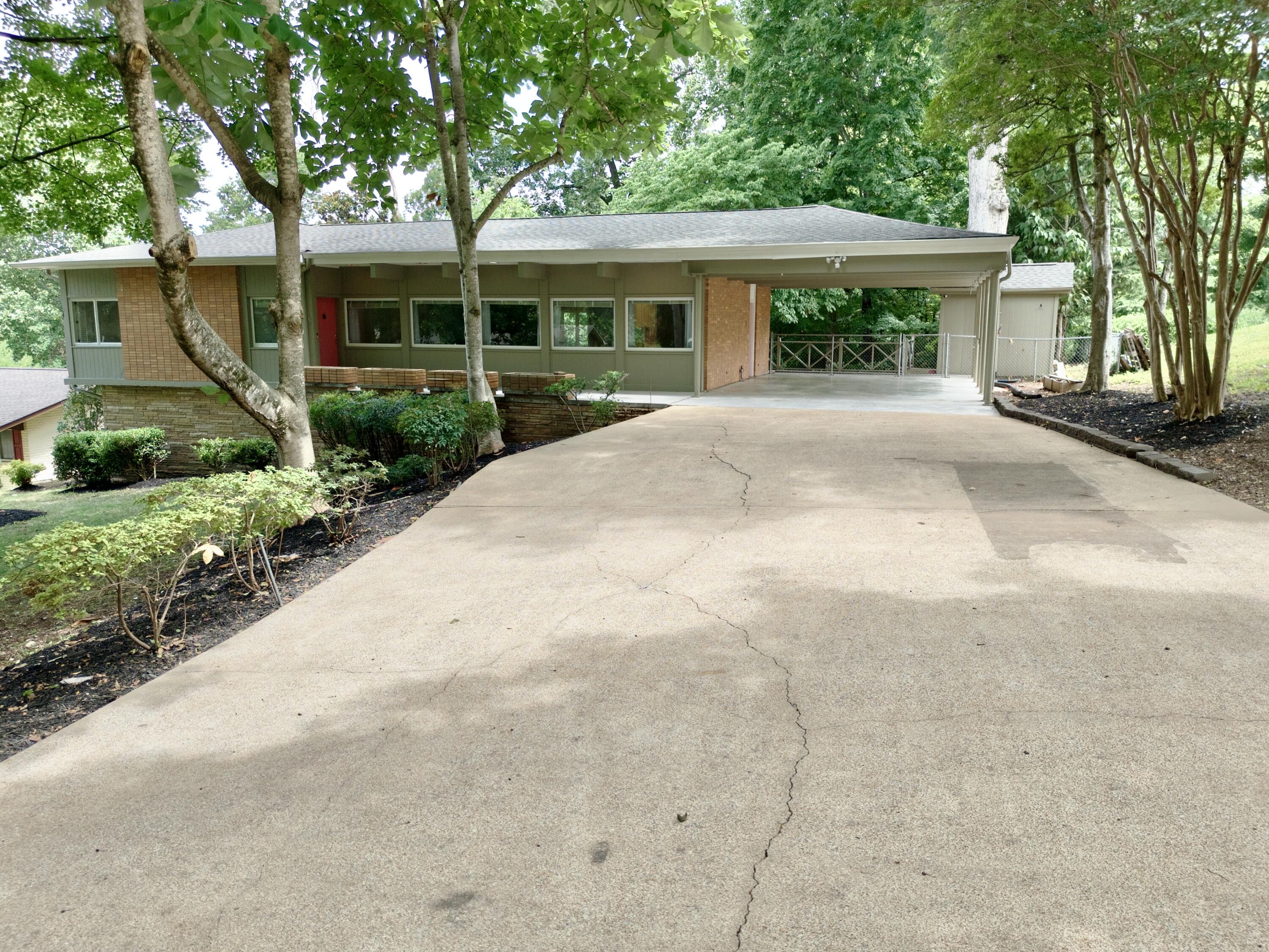 3782 Bowman Circle Drive