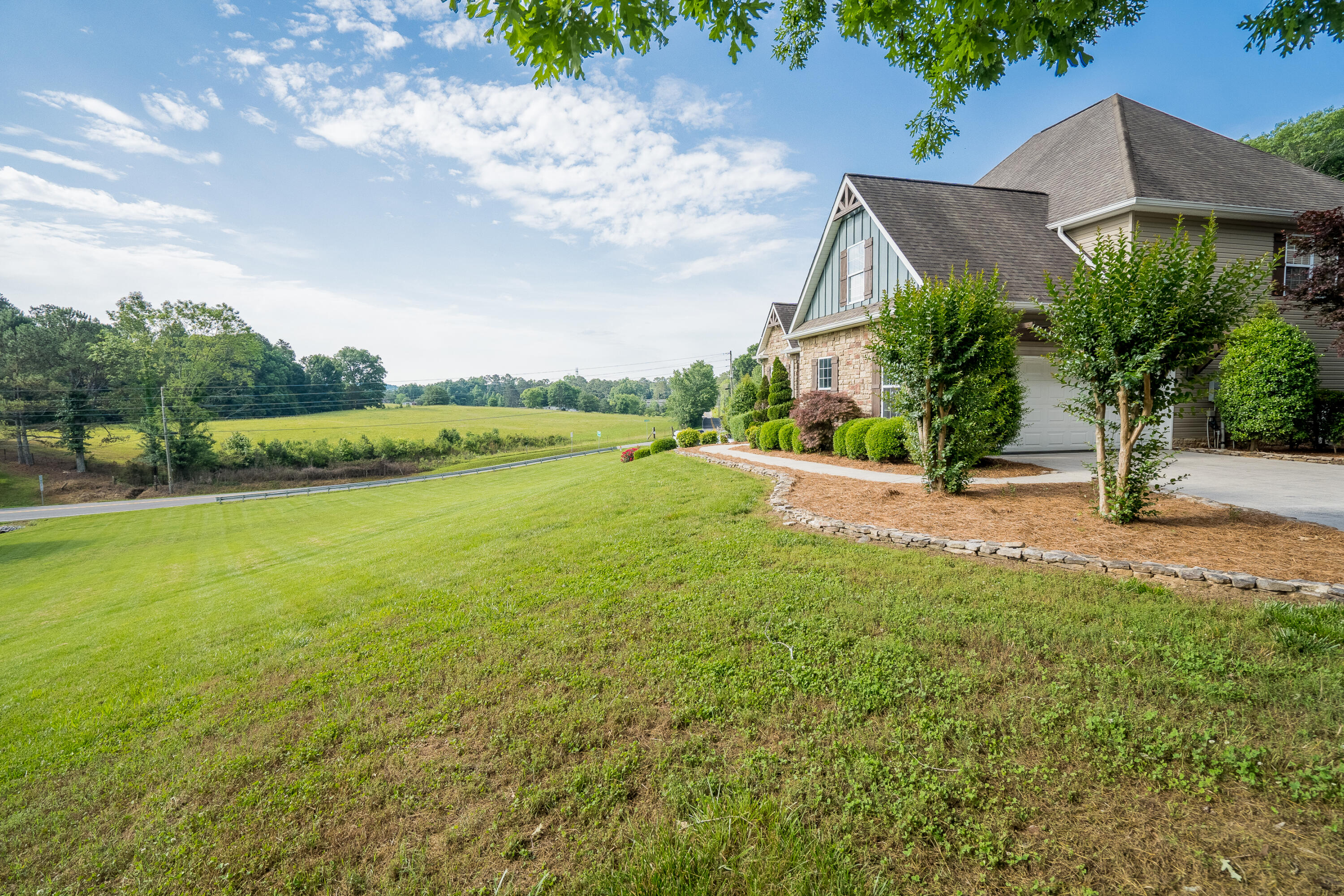 25 Deer Trail Drive