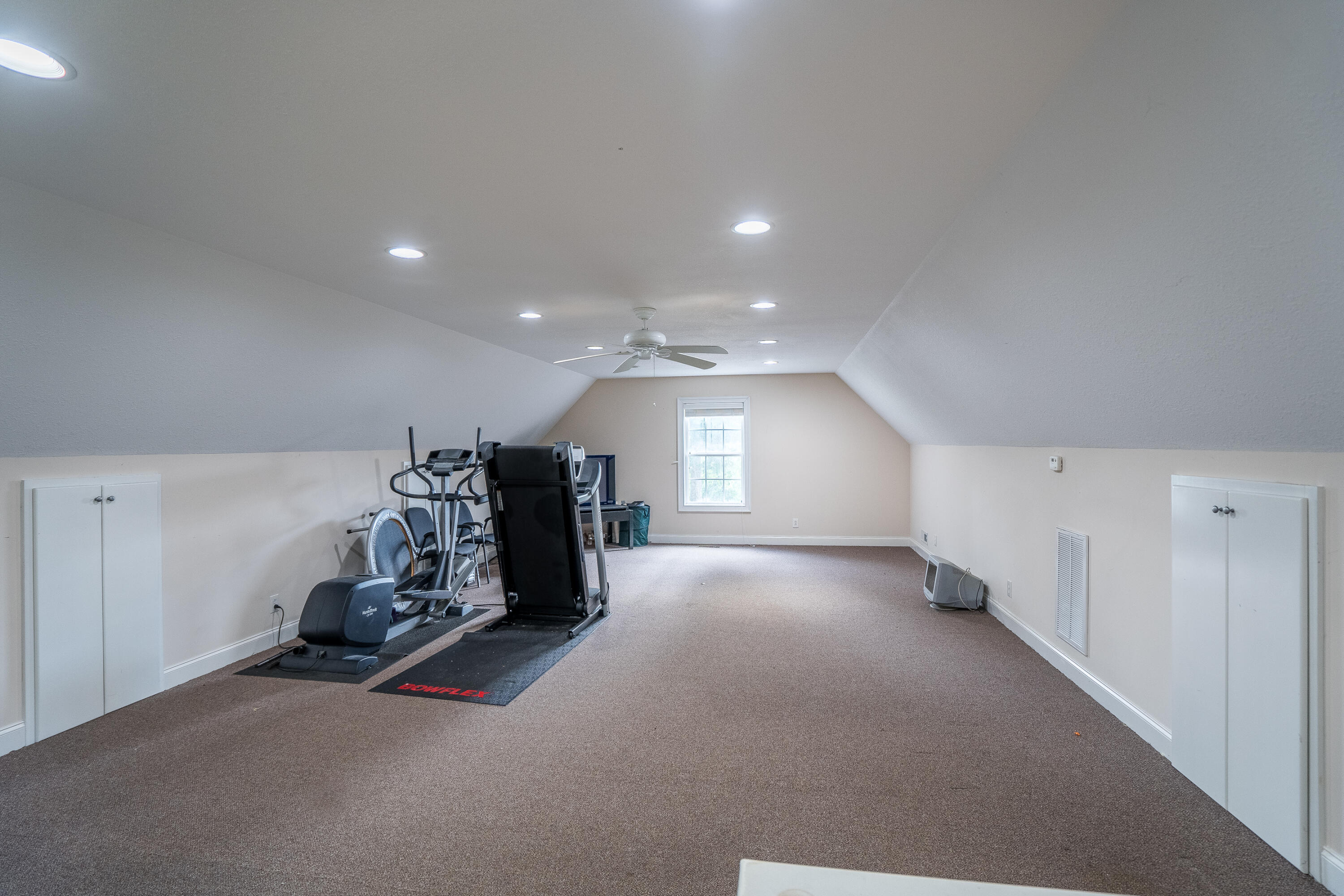 25 Deer Trail Drive
