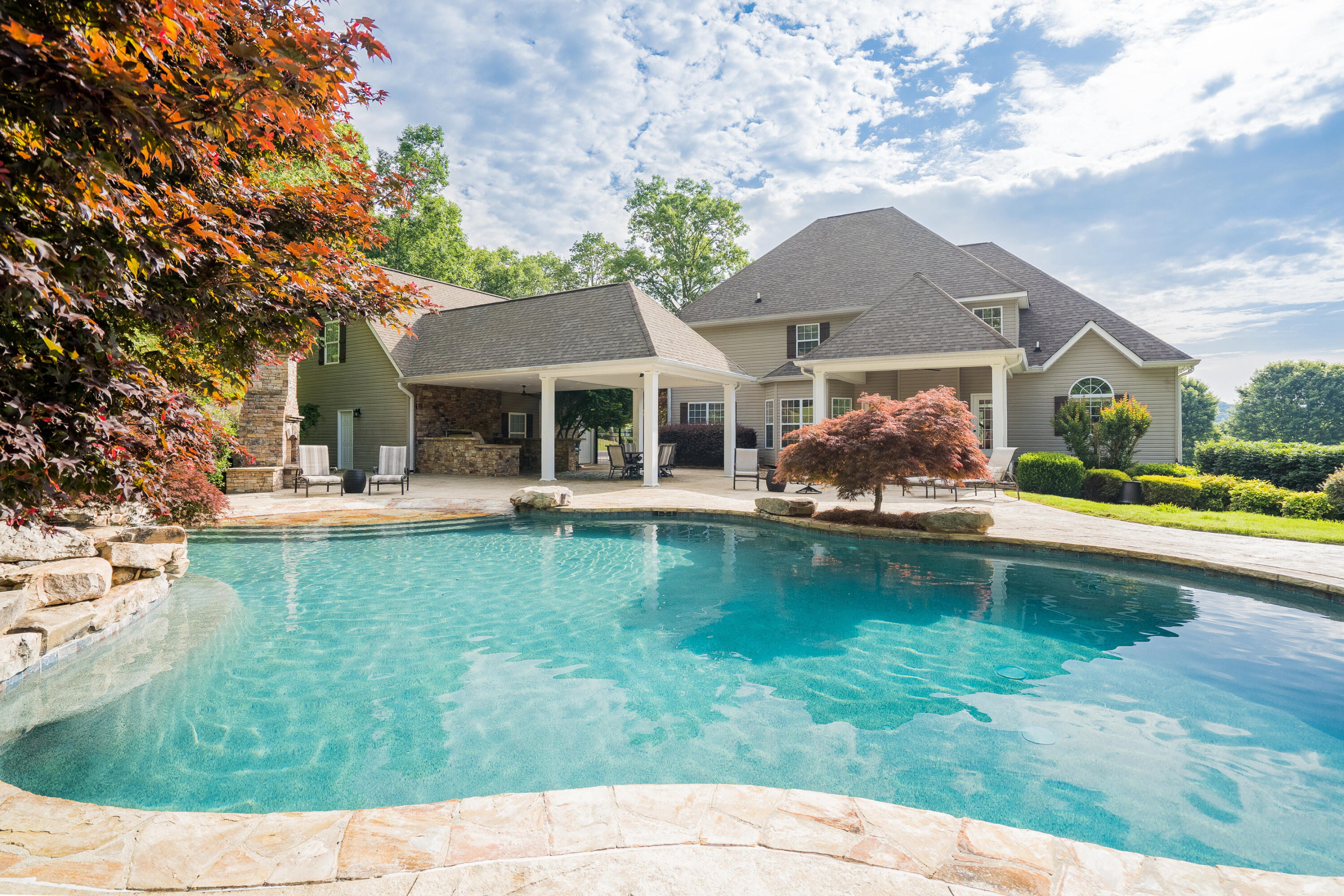 25 Deer Trail Drive