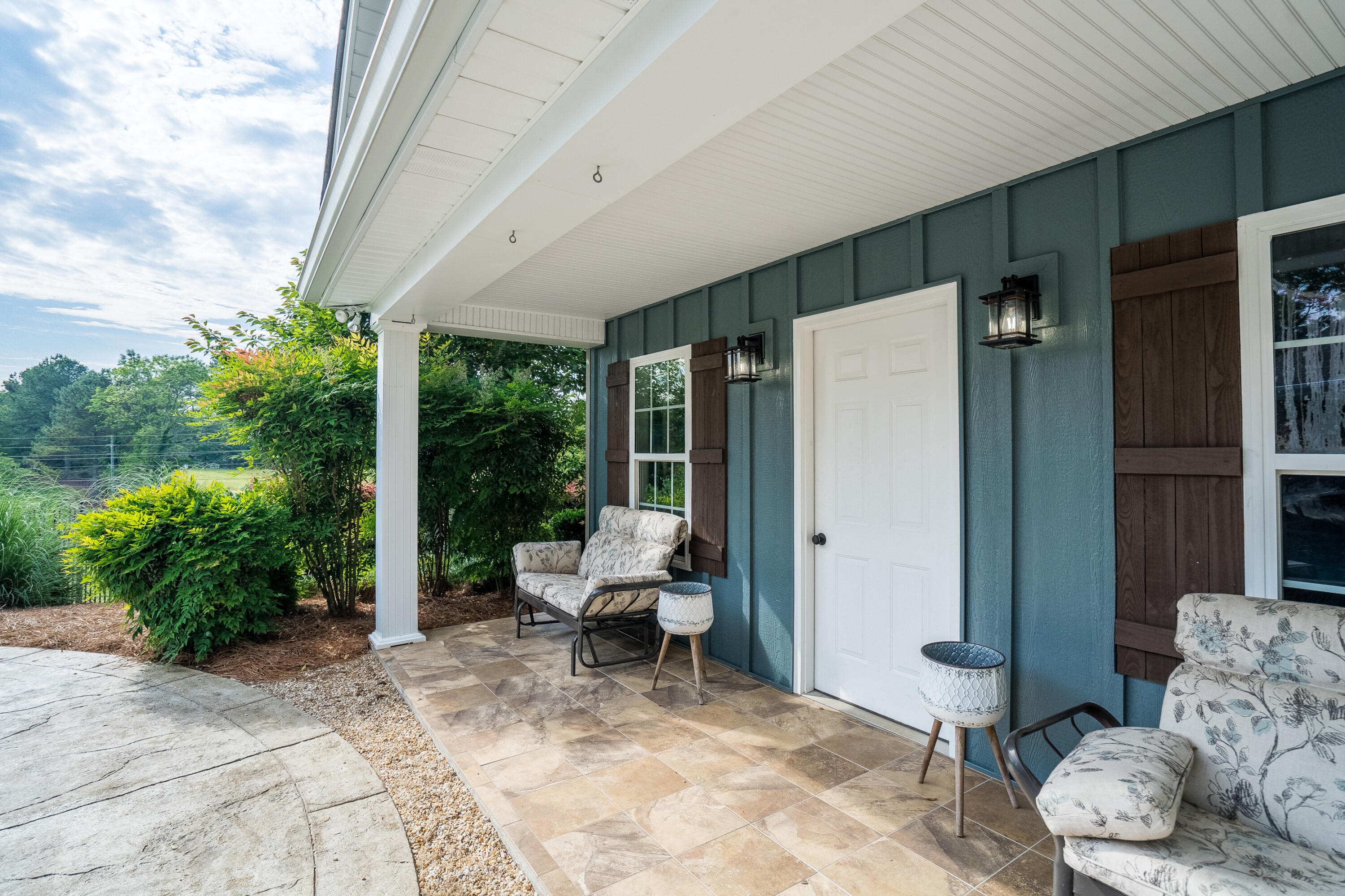 25 Deer Trail Drive