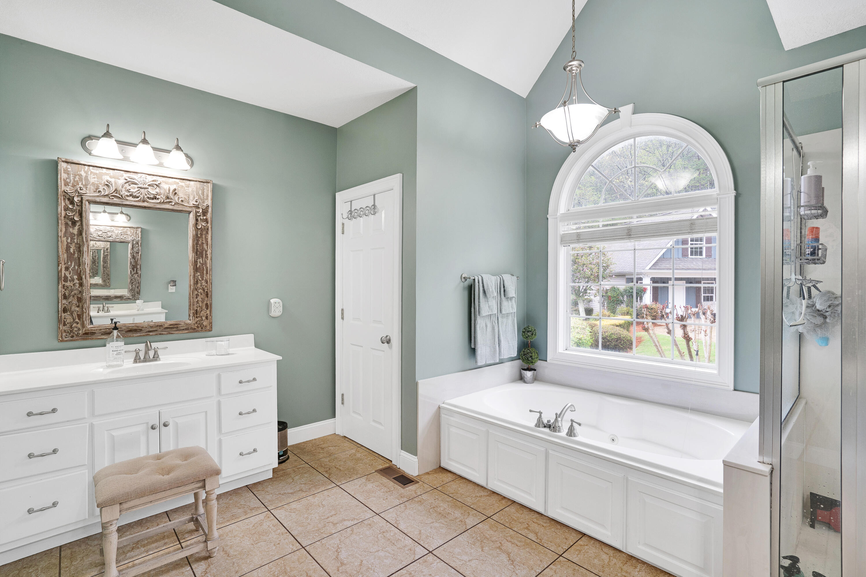25 Deer Trail Drive