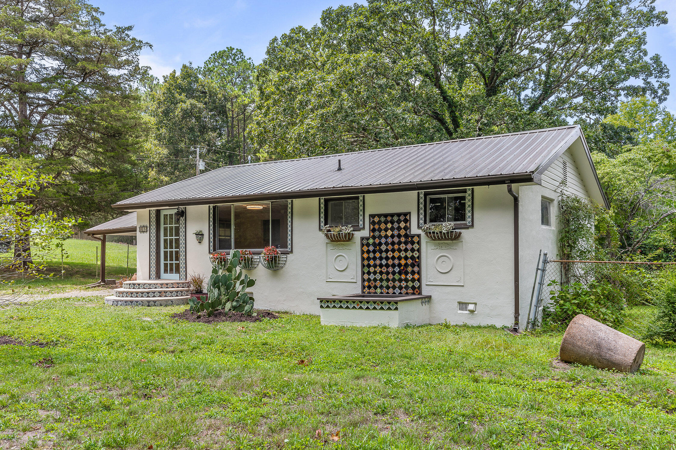 535 E Garden Farm Road