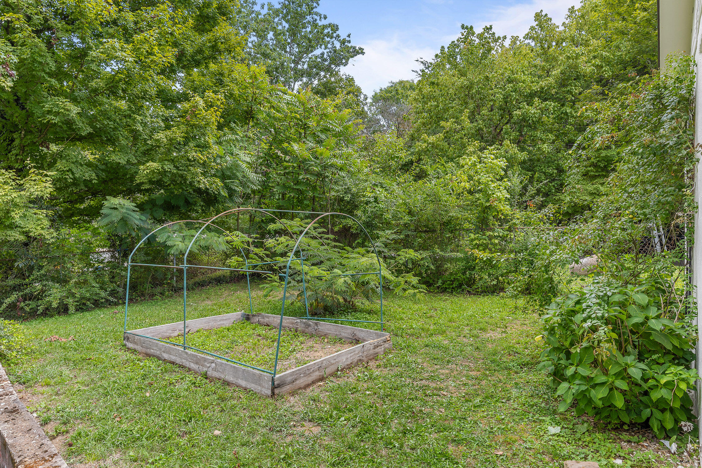 535 E Garden Farm Road