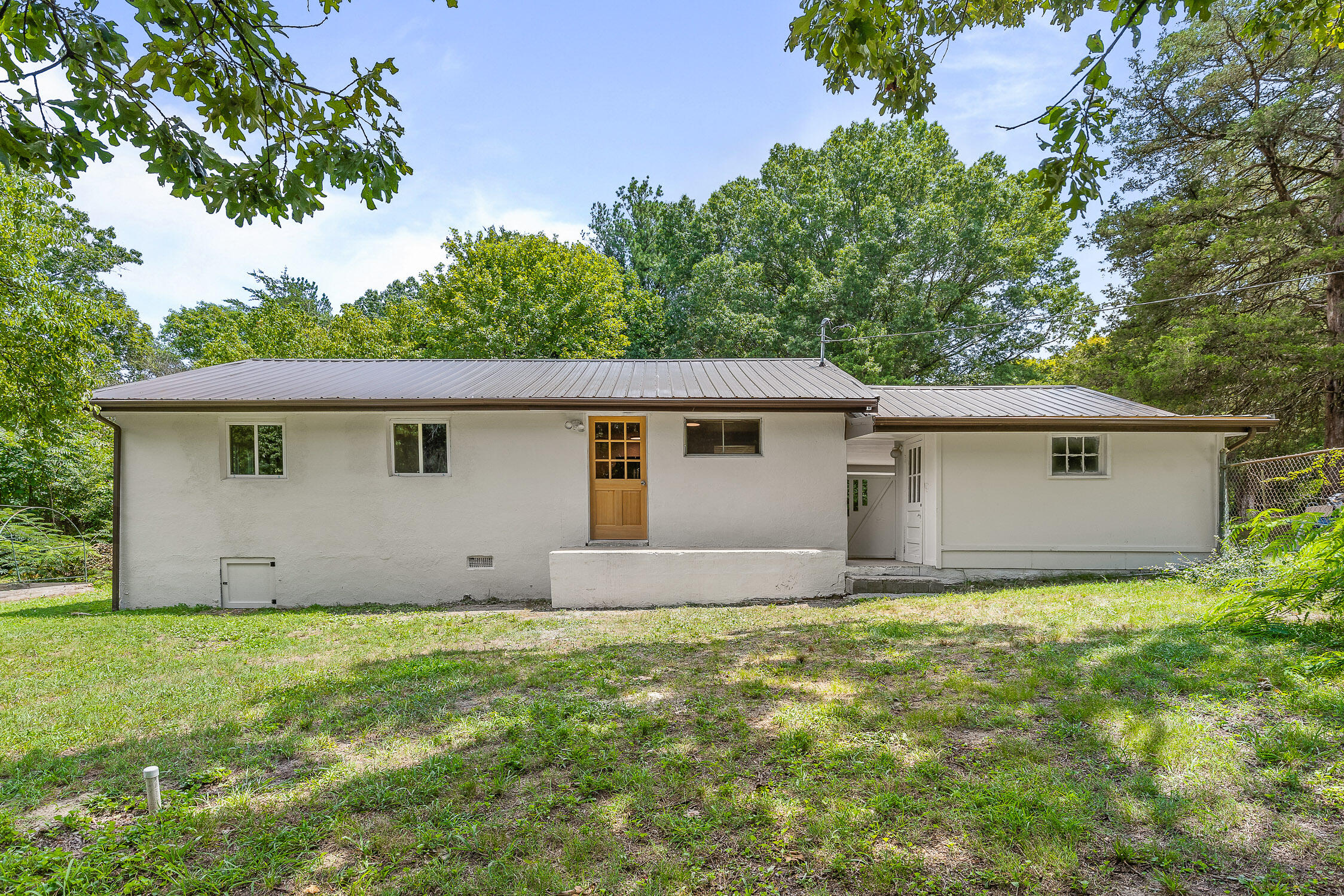 535 E Garden Farm Road