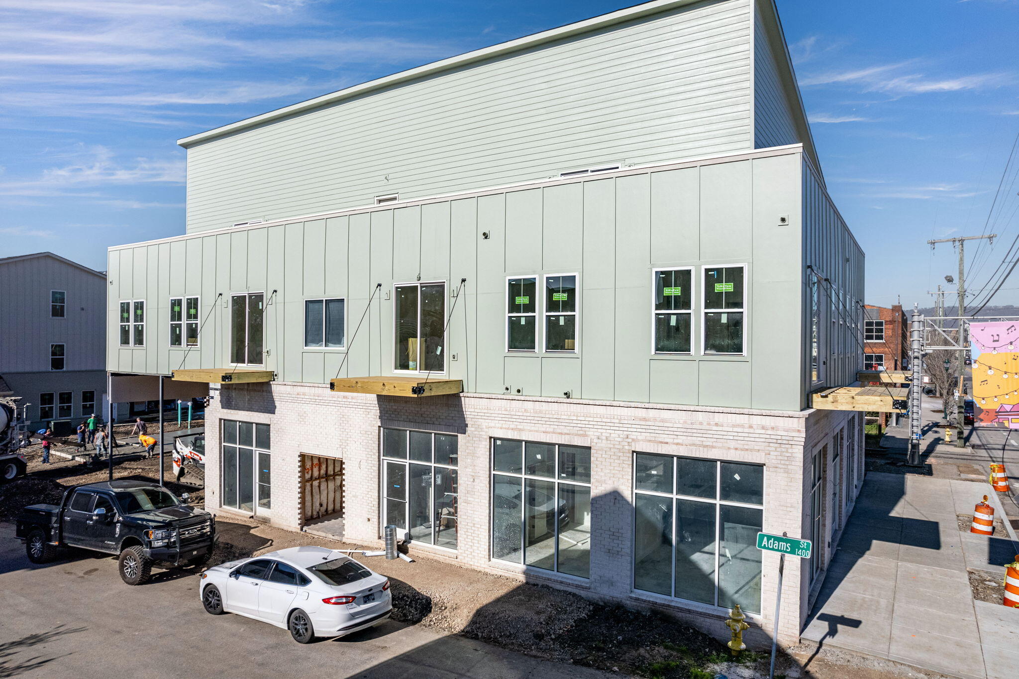 1511 Adams Street, 101