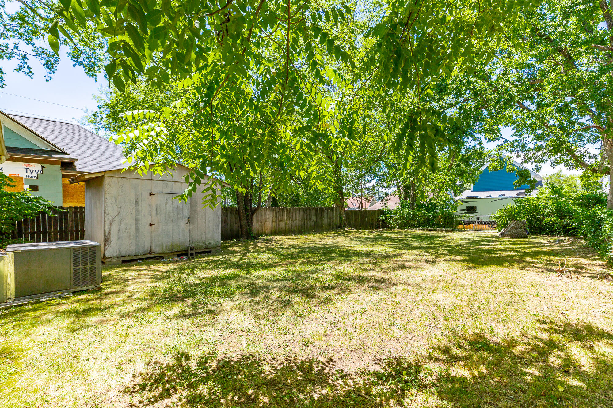 1005 S Highland Park Avenue