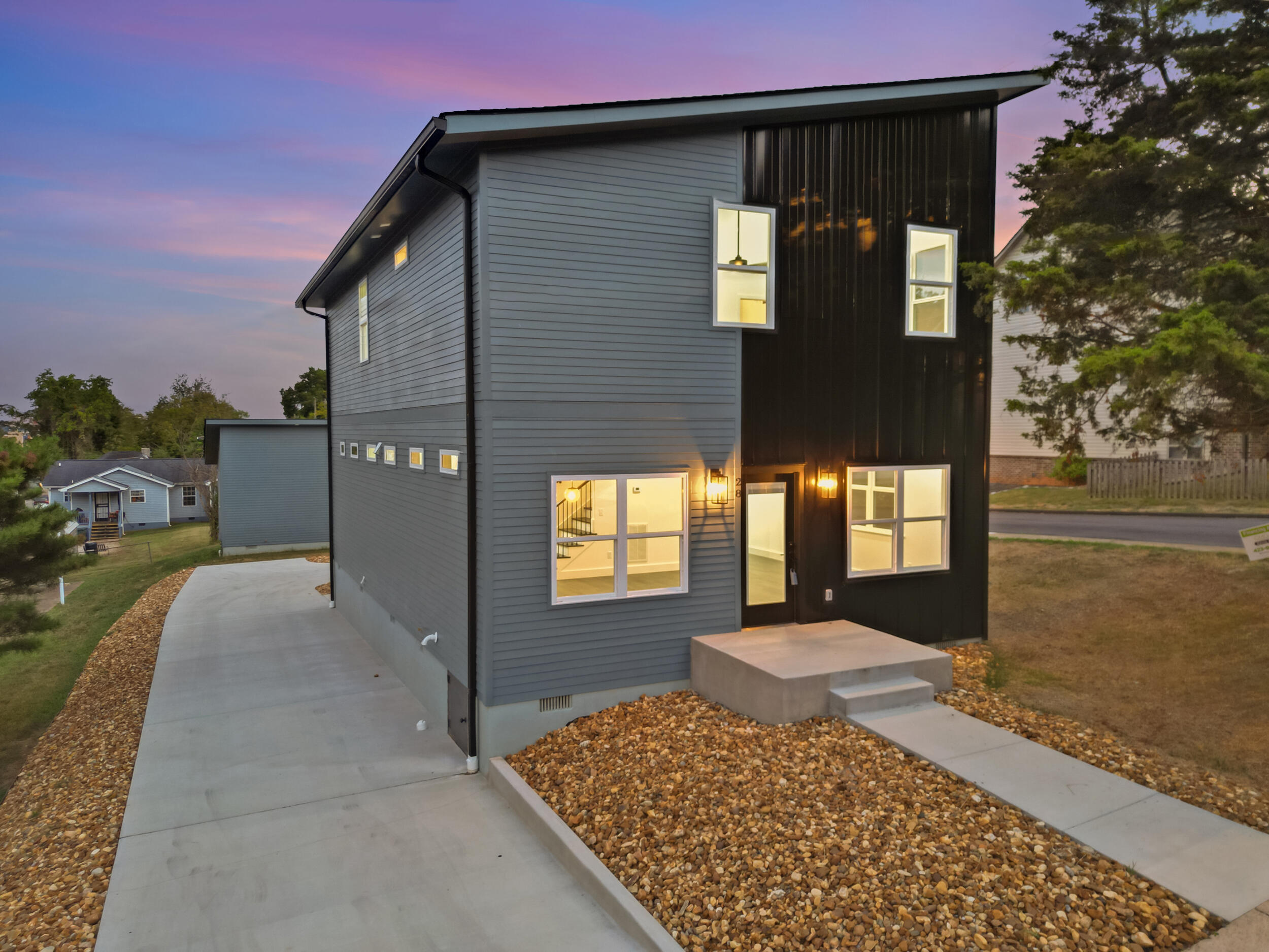 28 Lawn Street
