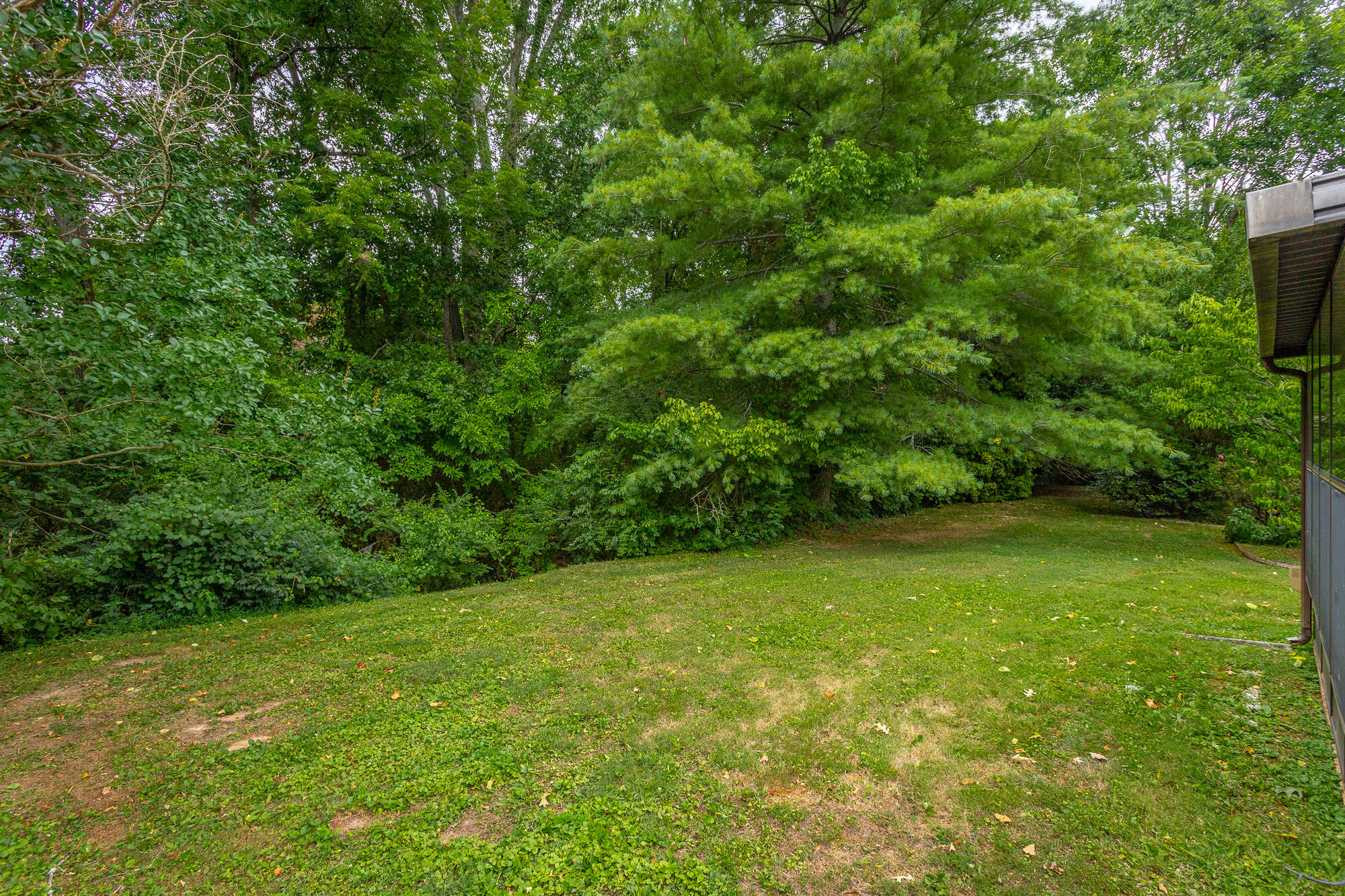 6571 Hickory Brook Road