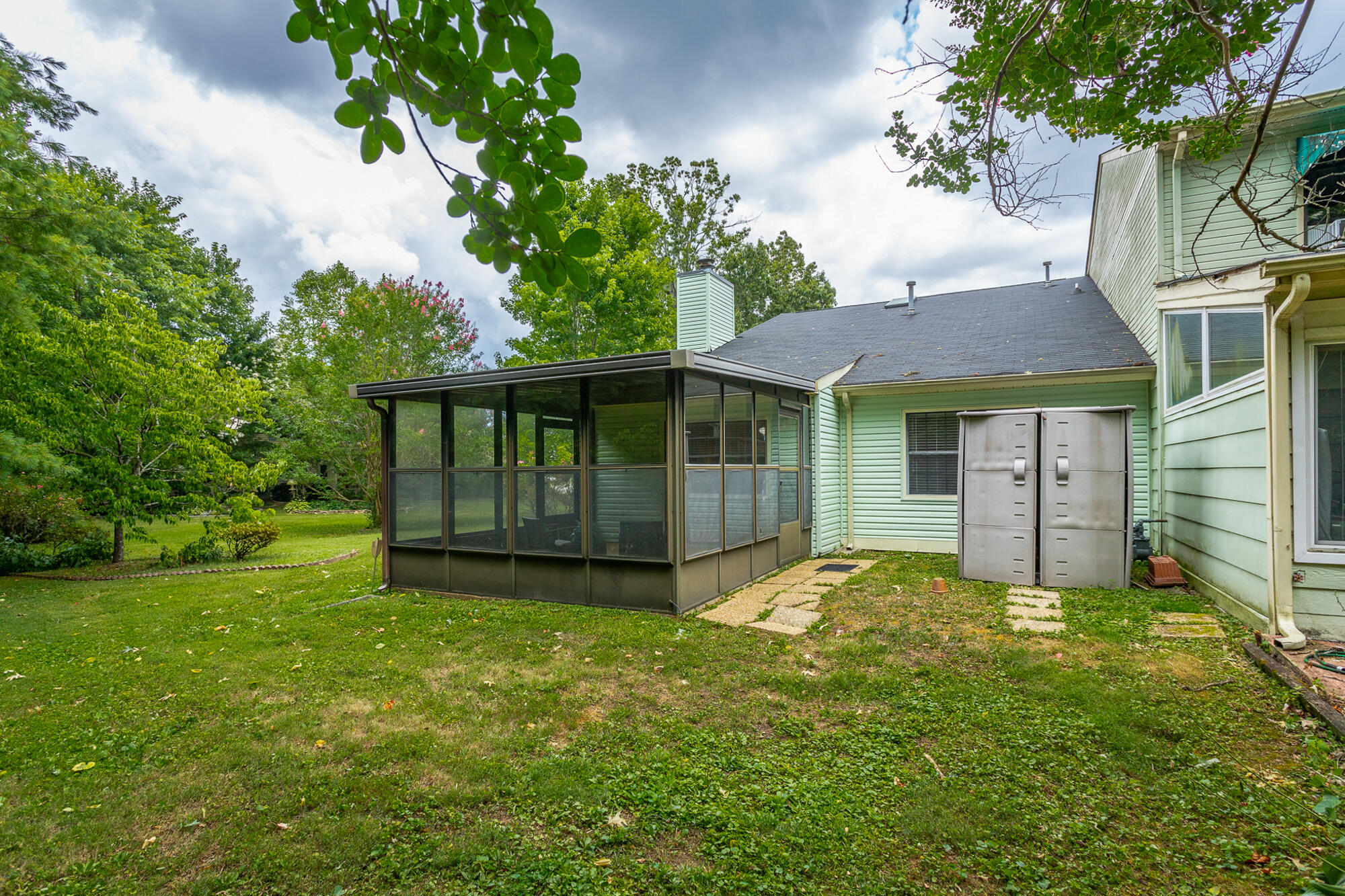 6571 Hickory Brook Road