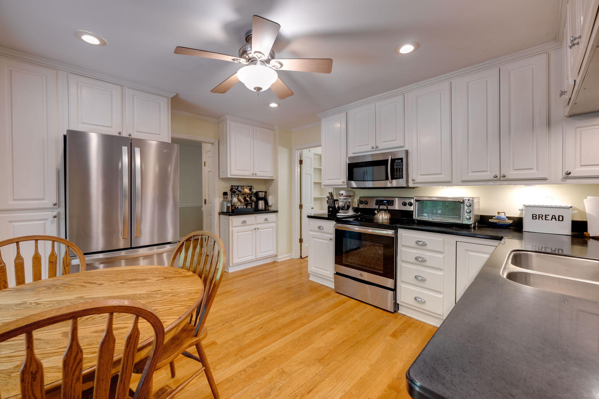 1236 Mountain Brook Circle
