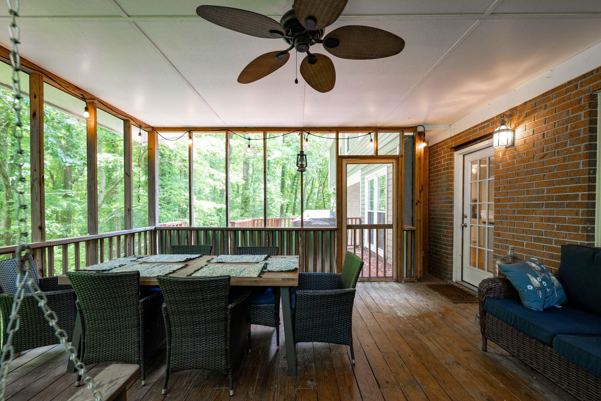 1236 Mountain Brook Circle
