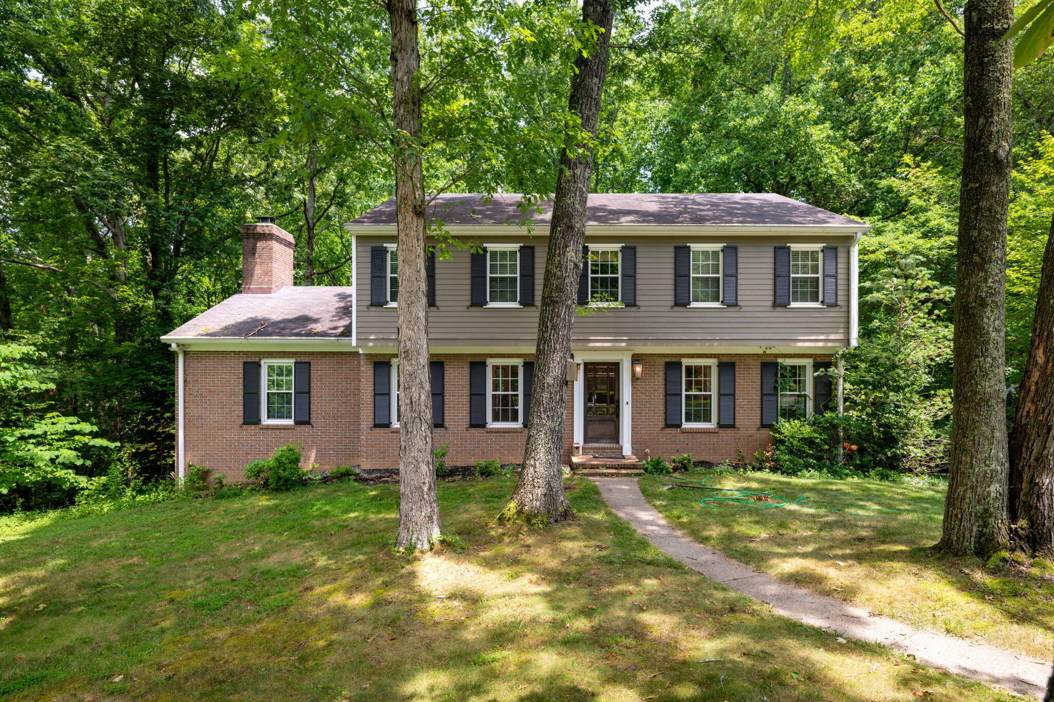 1236 Mountain Brook Circle