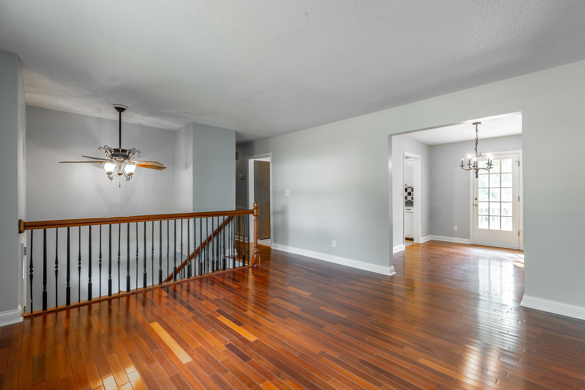 8450 Cross Timbers Cir