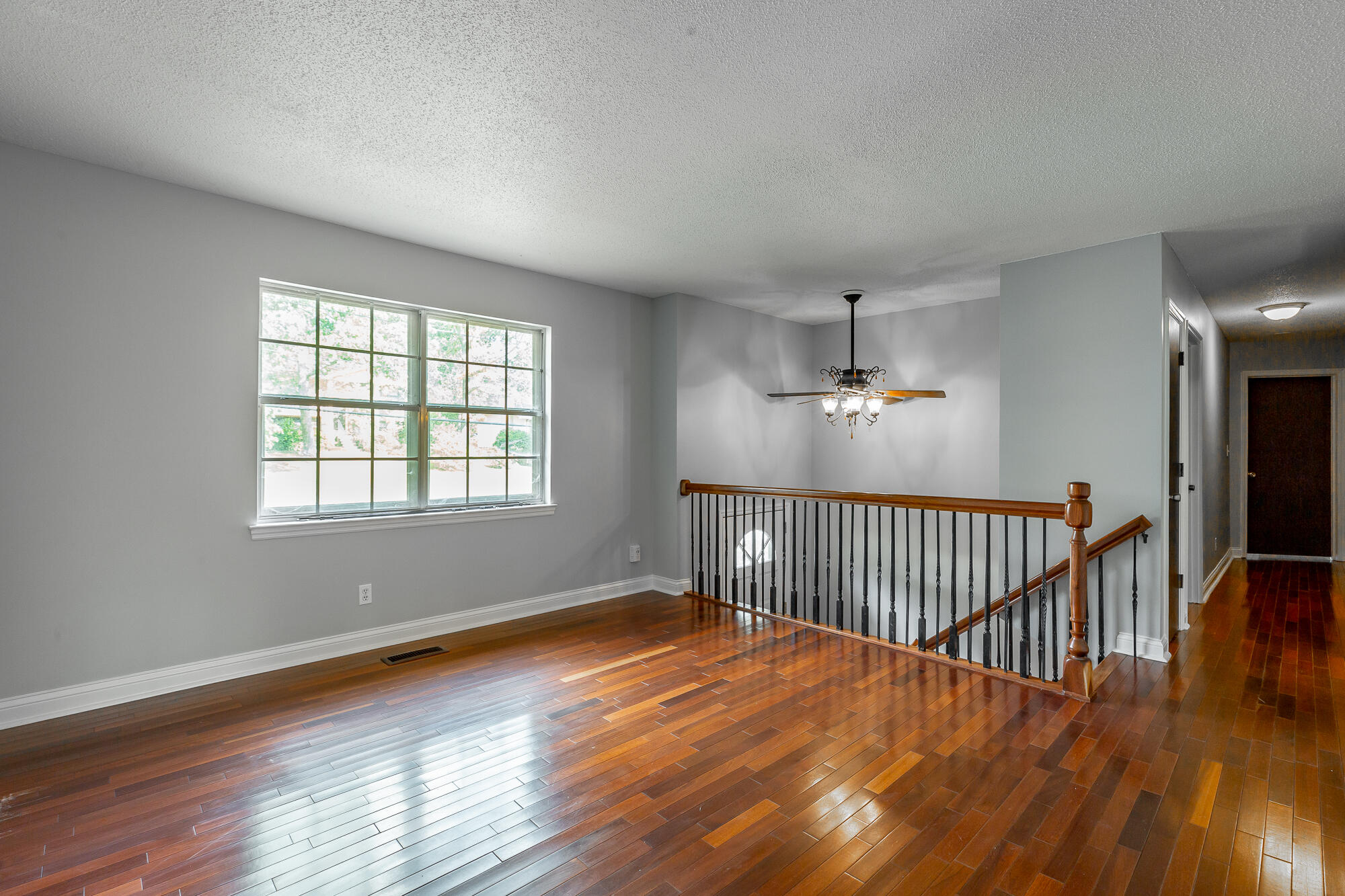 8450 Cross Timbers Cir