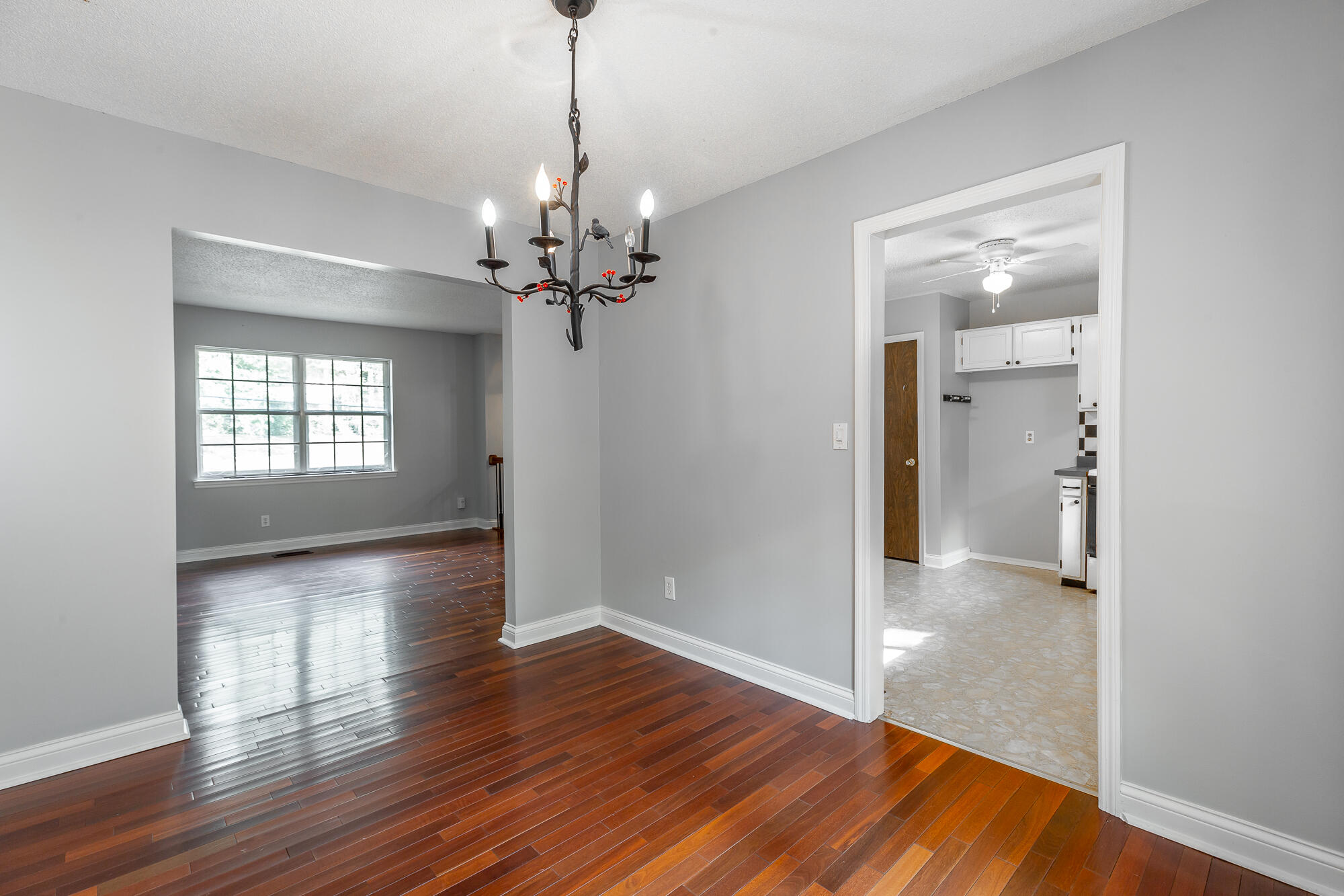 8450 Cross Timbers Cir