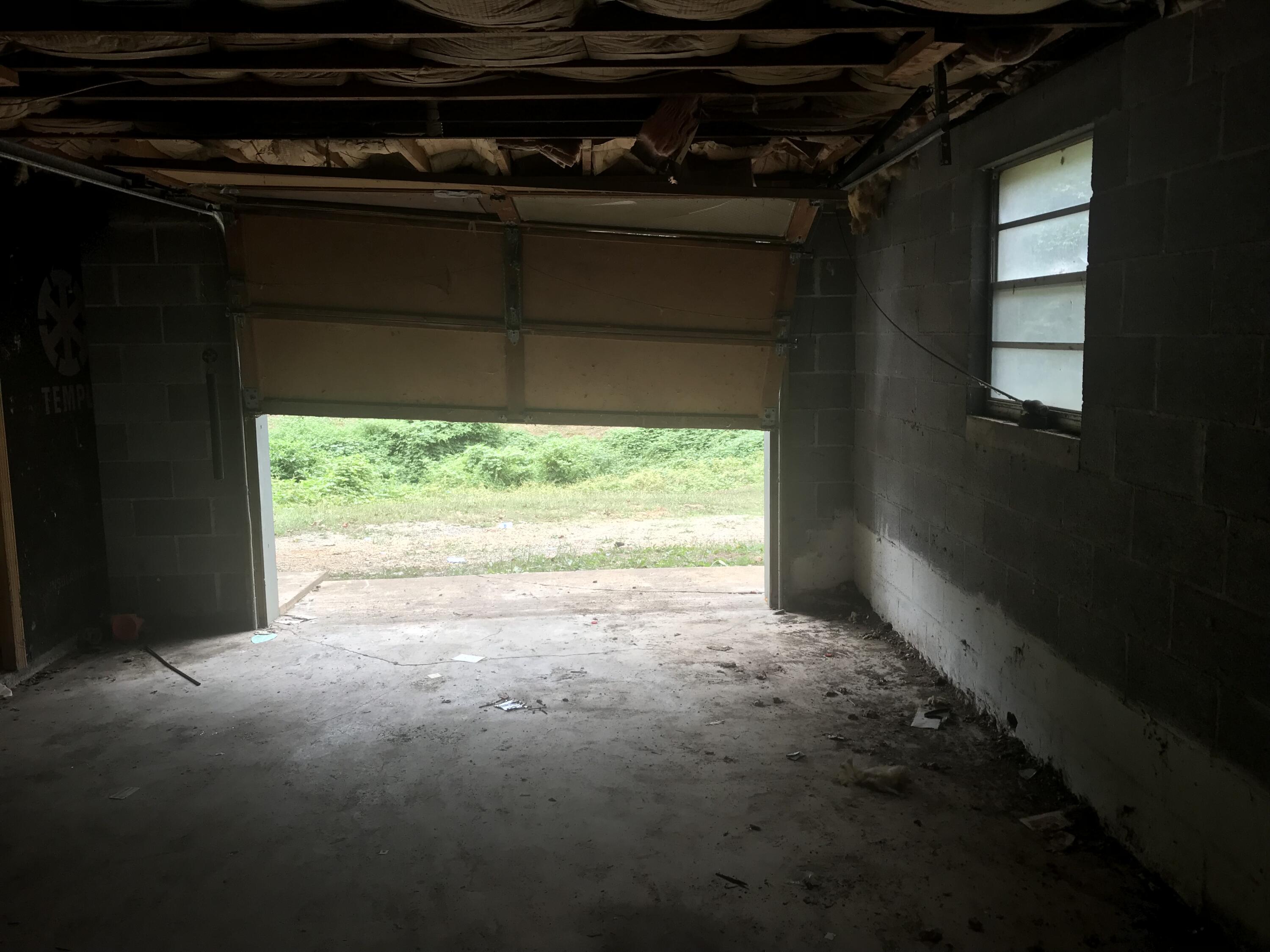 10508 Brickhill Lane