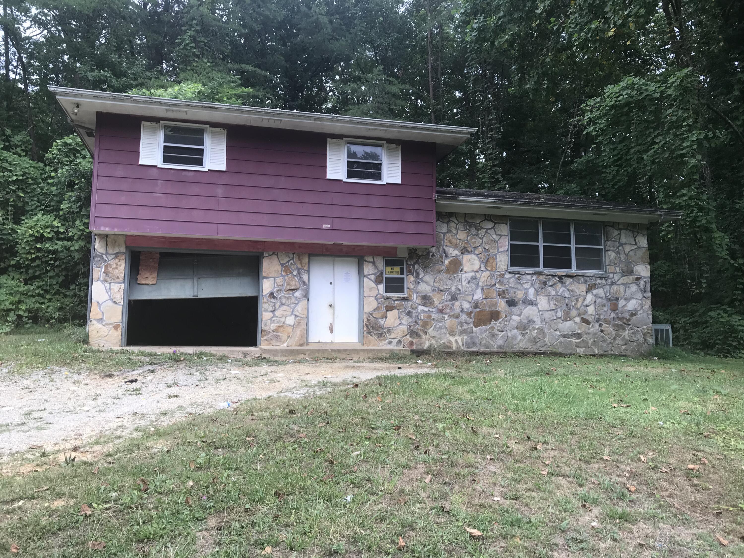 10508 Brickhill Lane