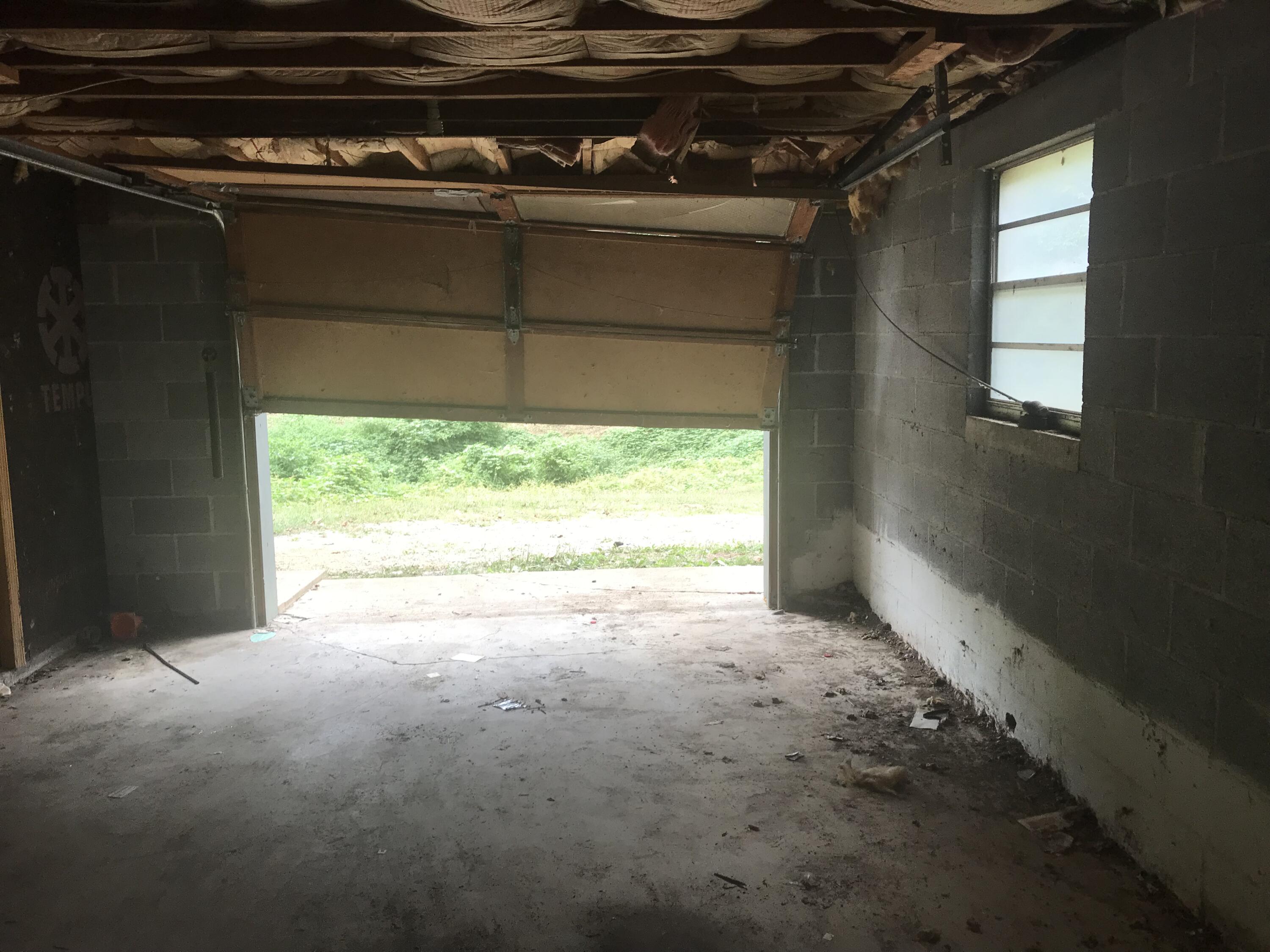 10508 Brickhill Lane