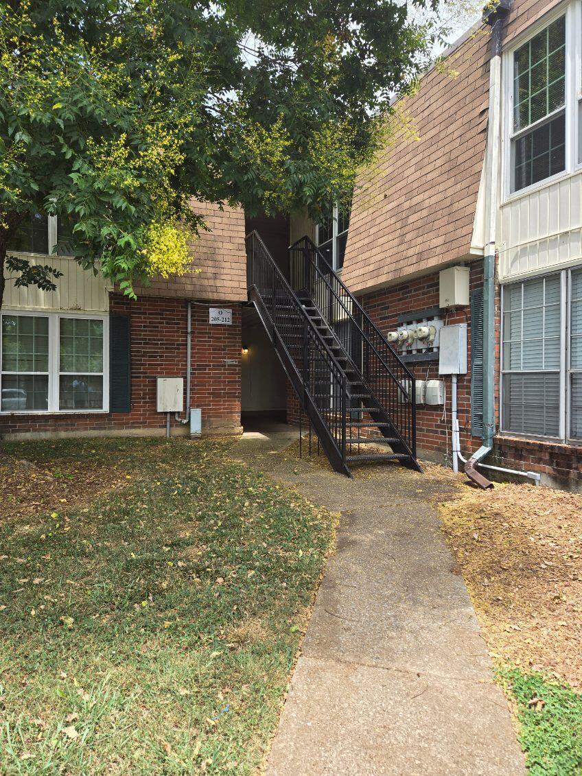 900 Mountain Creek Road, # 212