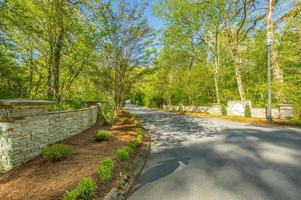 2000 River Bluff Drive