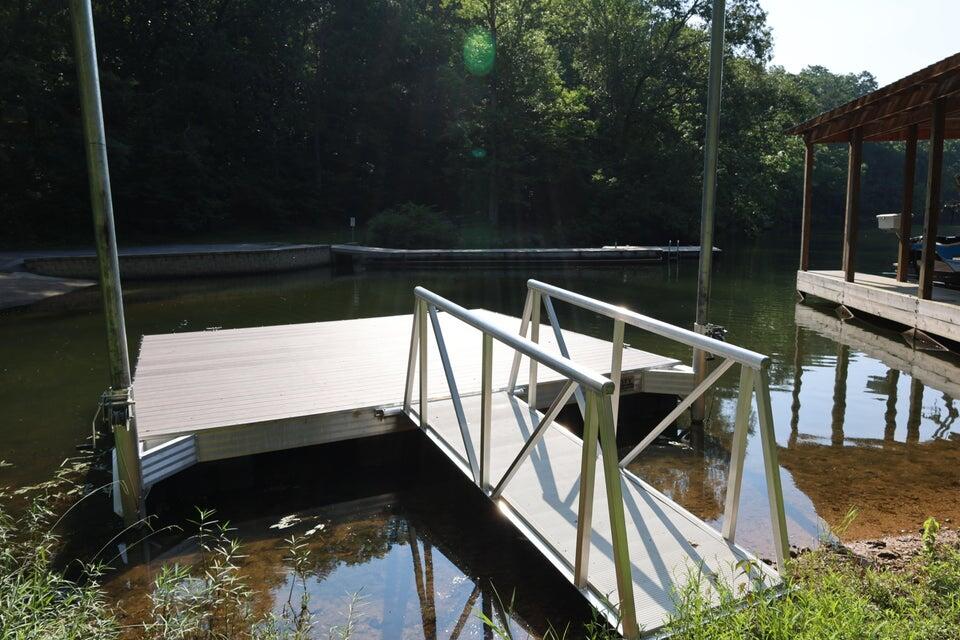 2000 River Bluff Drive