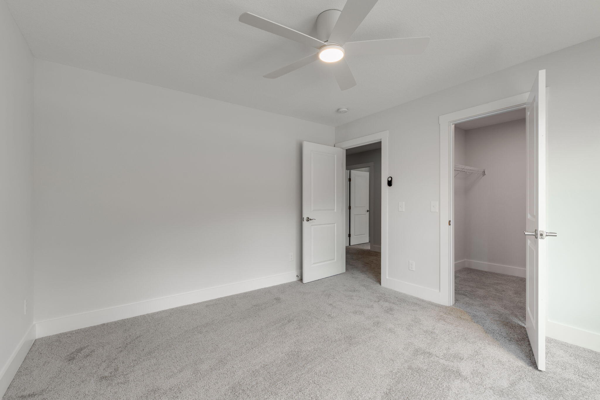 8443 Snowdrop Way