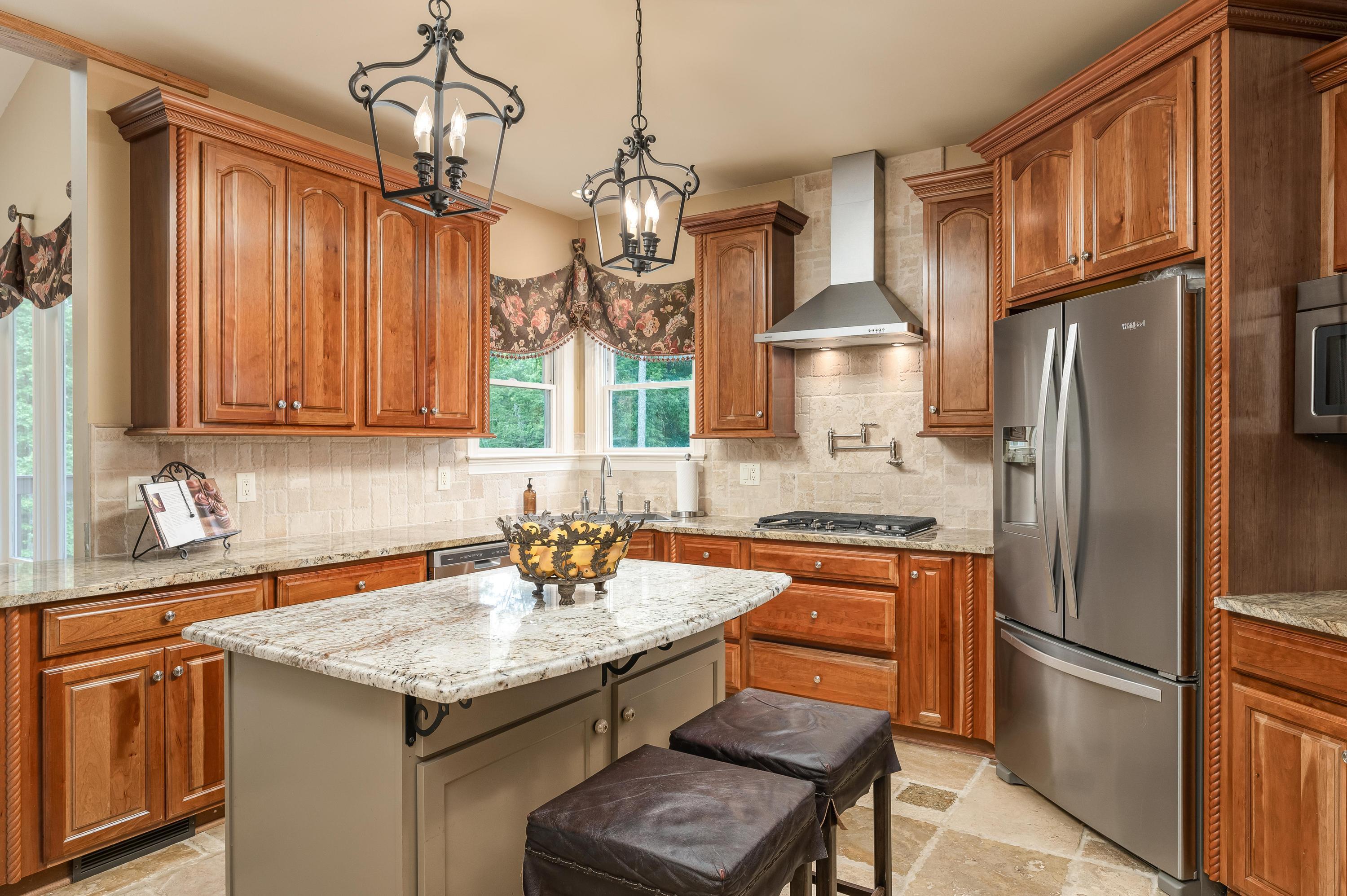 353 Bridgewater Drive, McDonald