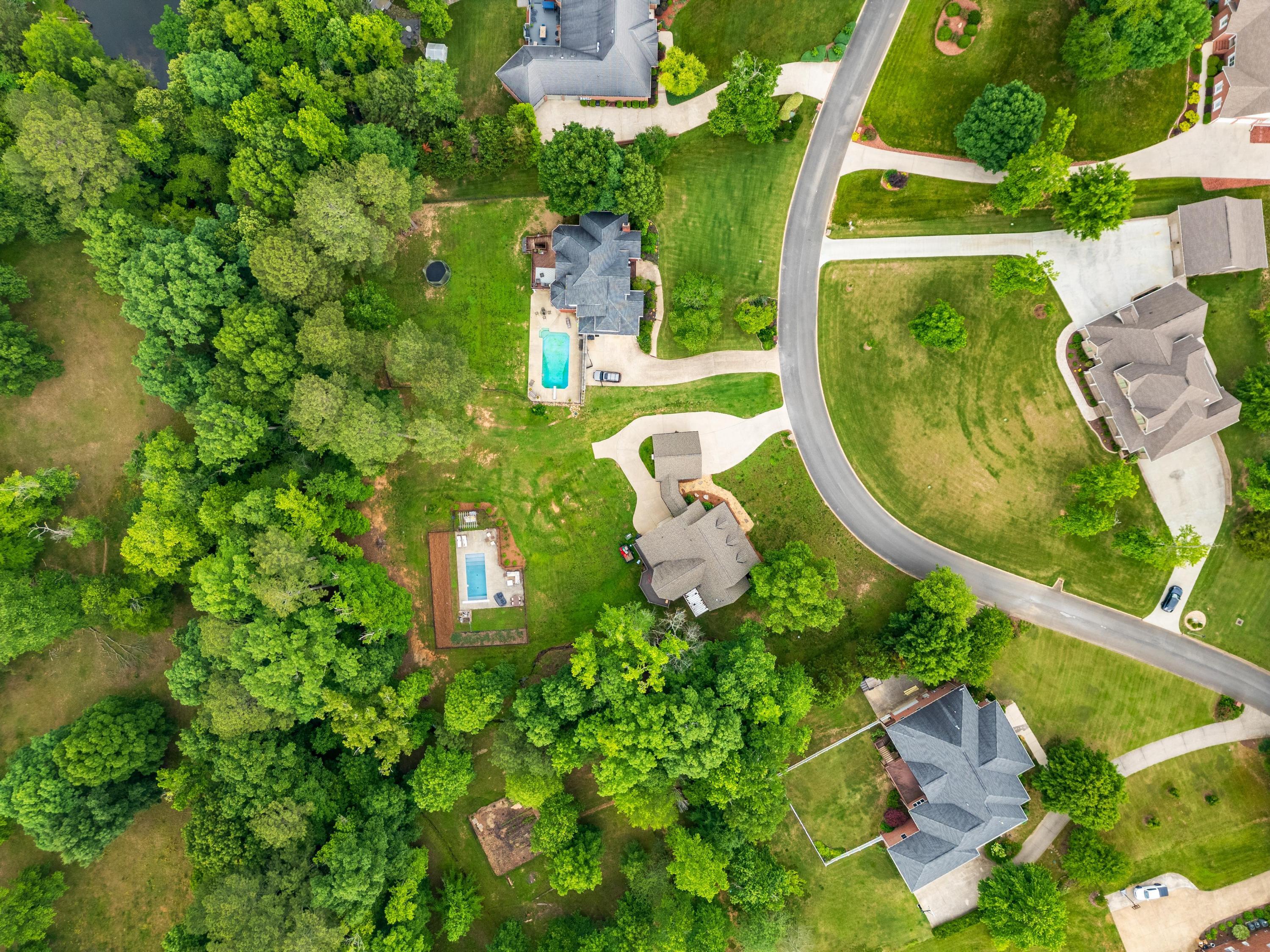 353 Bridgewater Drive, McDonald