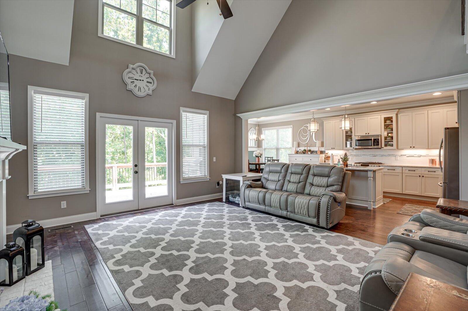 7146 Klingler Lane