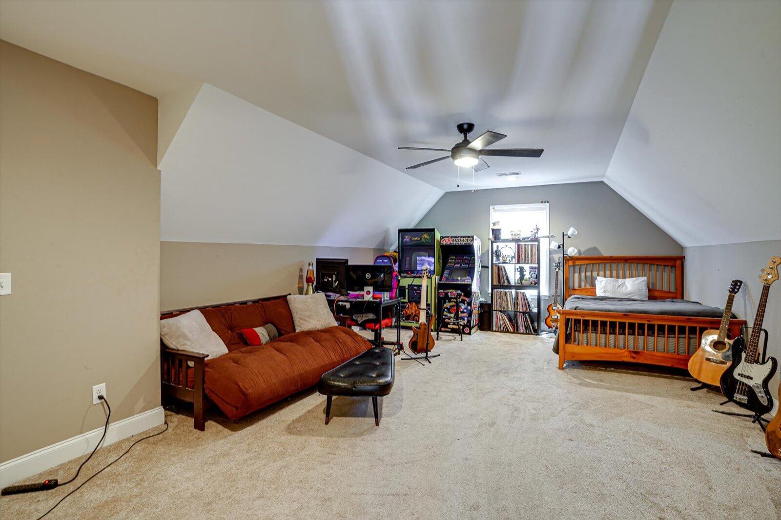 7146 Klingler Lane