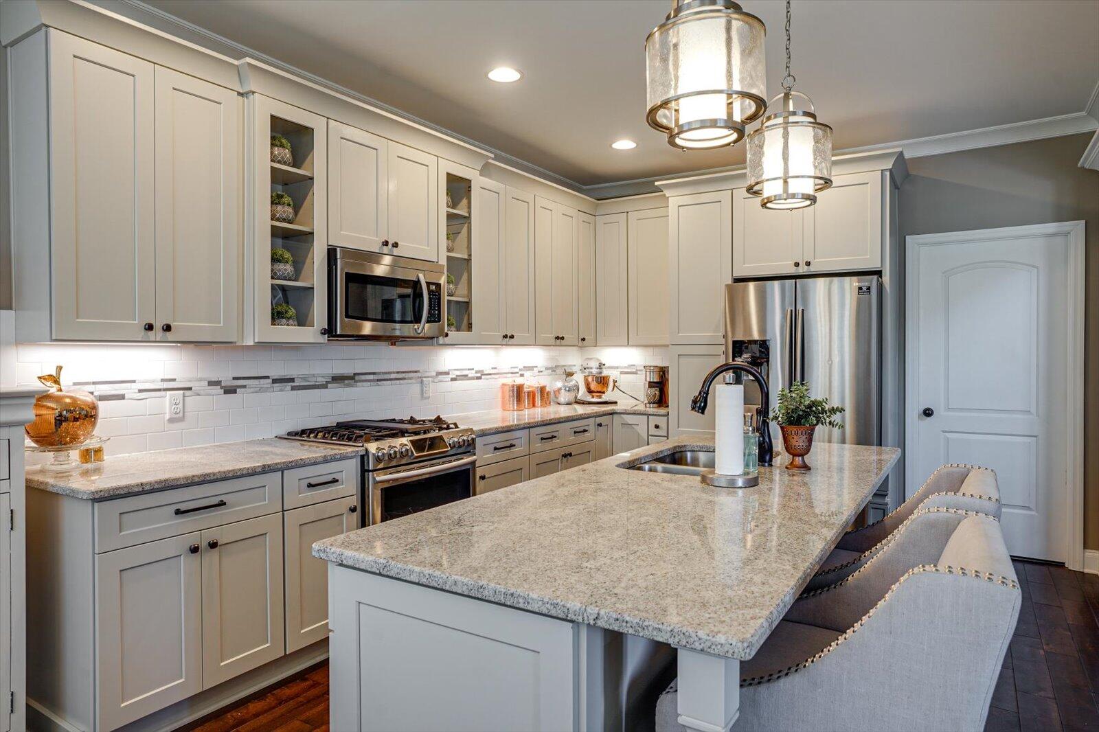 7146 Klingler Lane