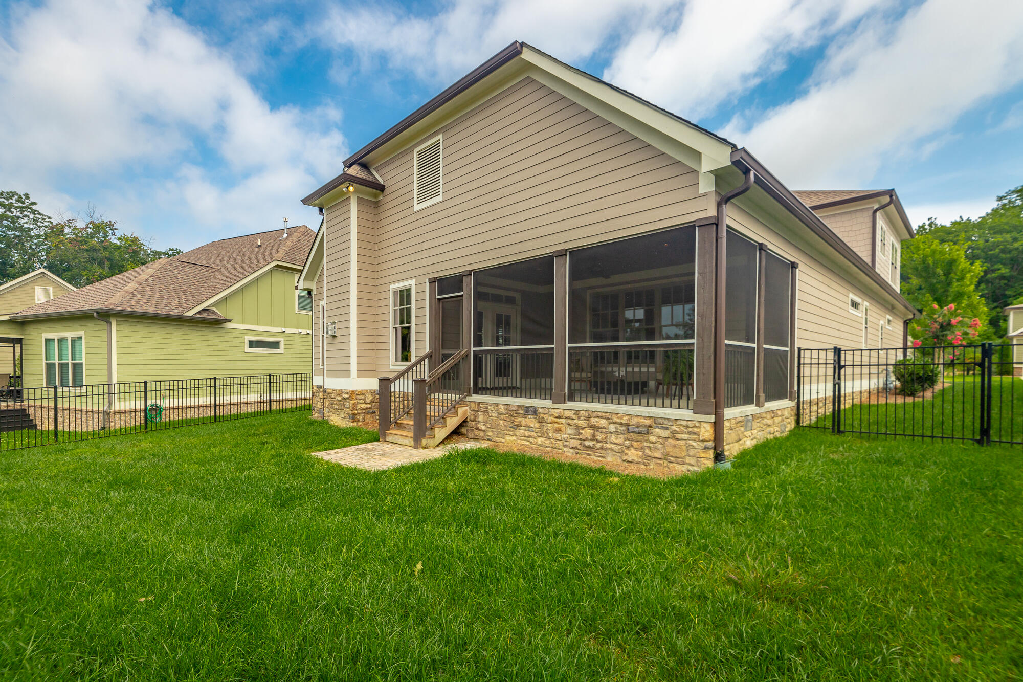 3629 Scarlet Maple Court