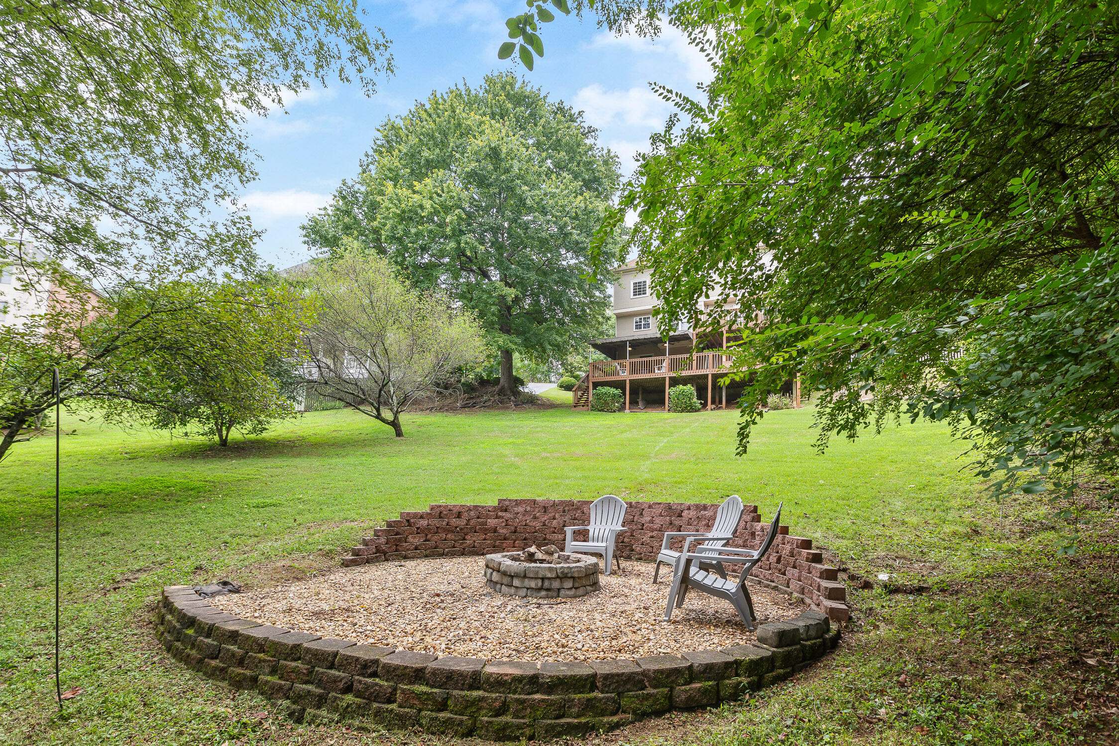 2502 Folkner Road