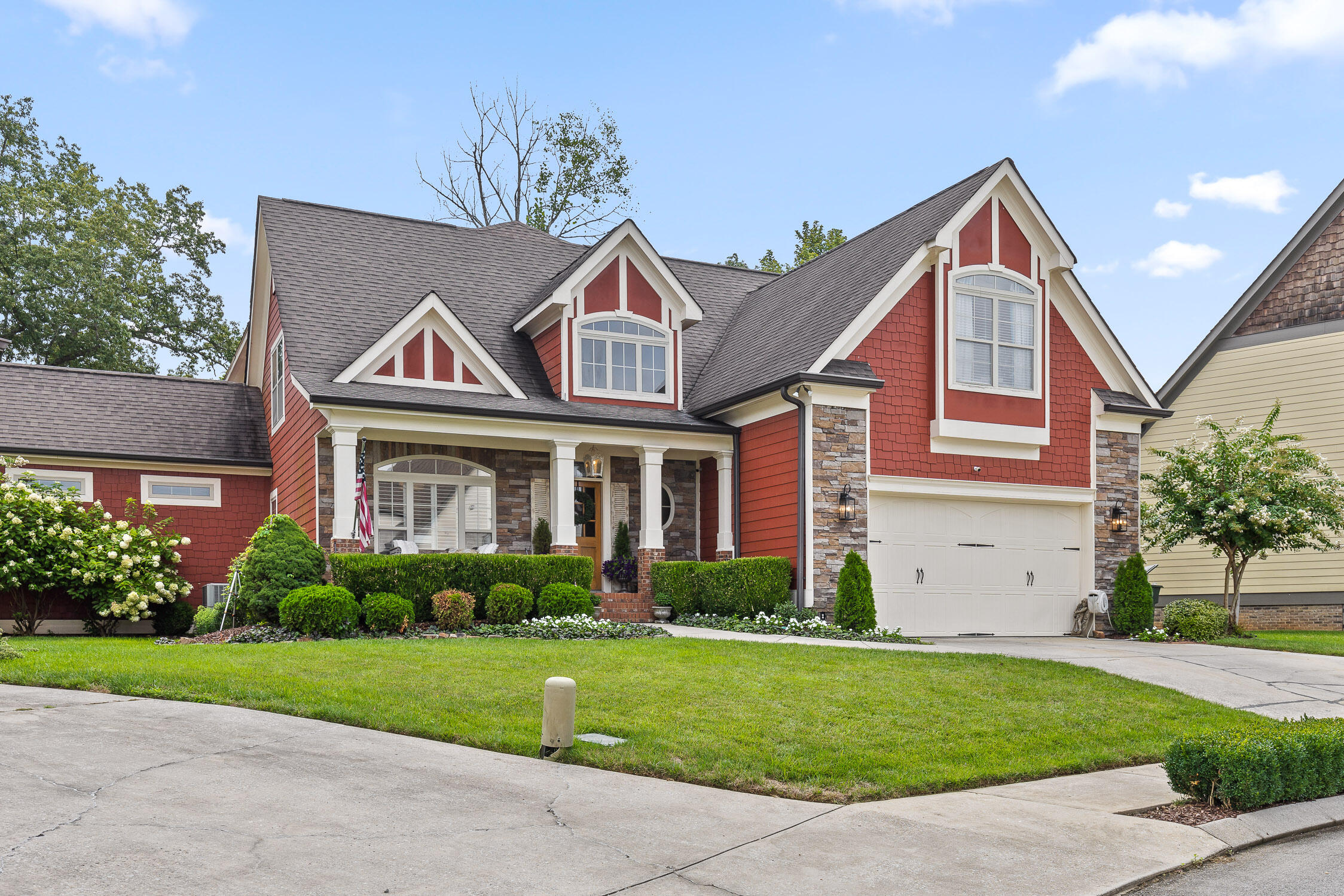 8365 Glenshire Lane