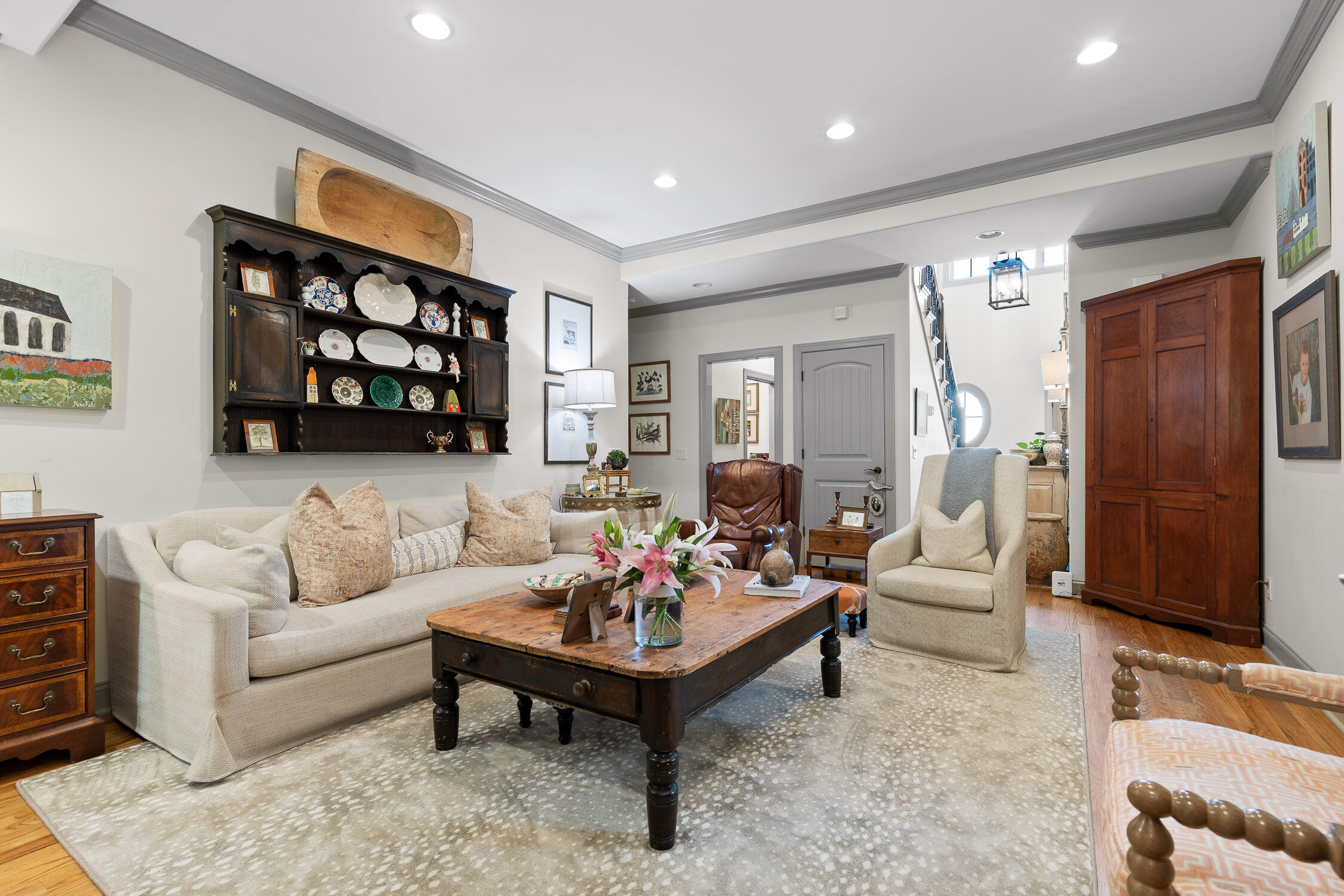 8365 Glenshire Lane