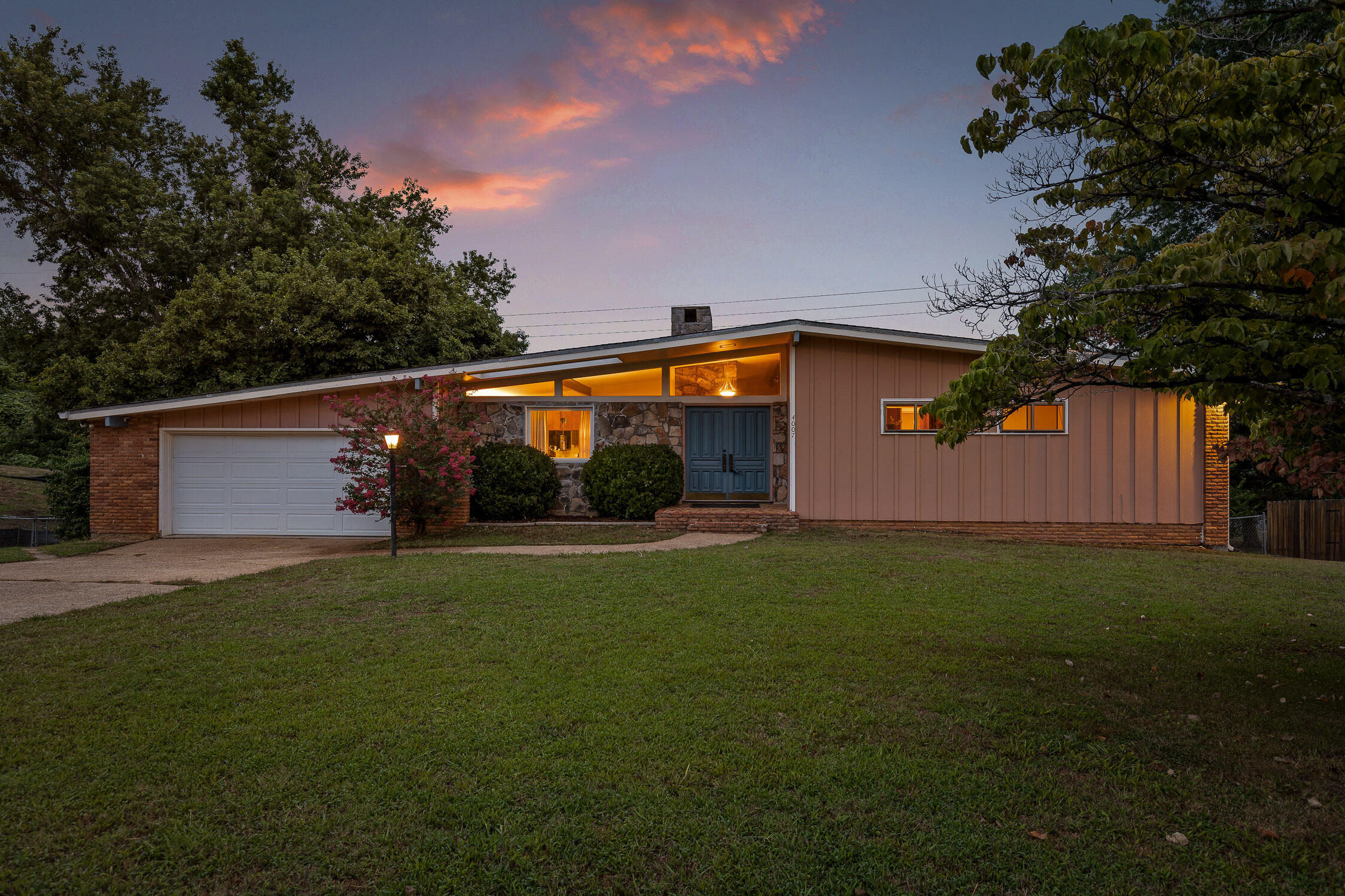 4007 Webb Road