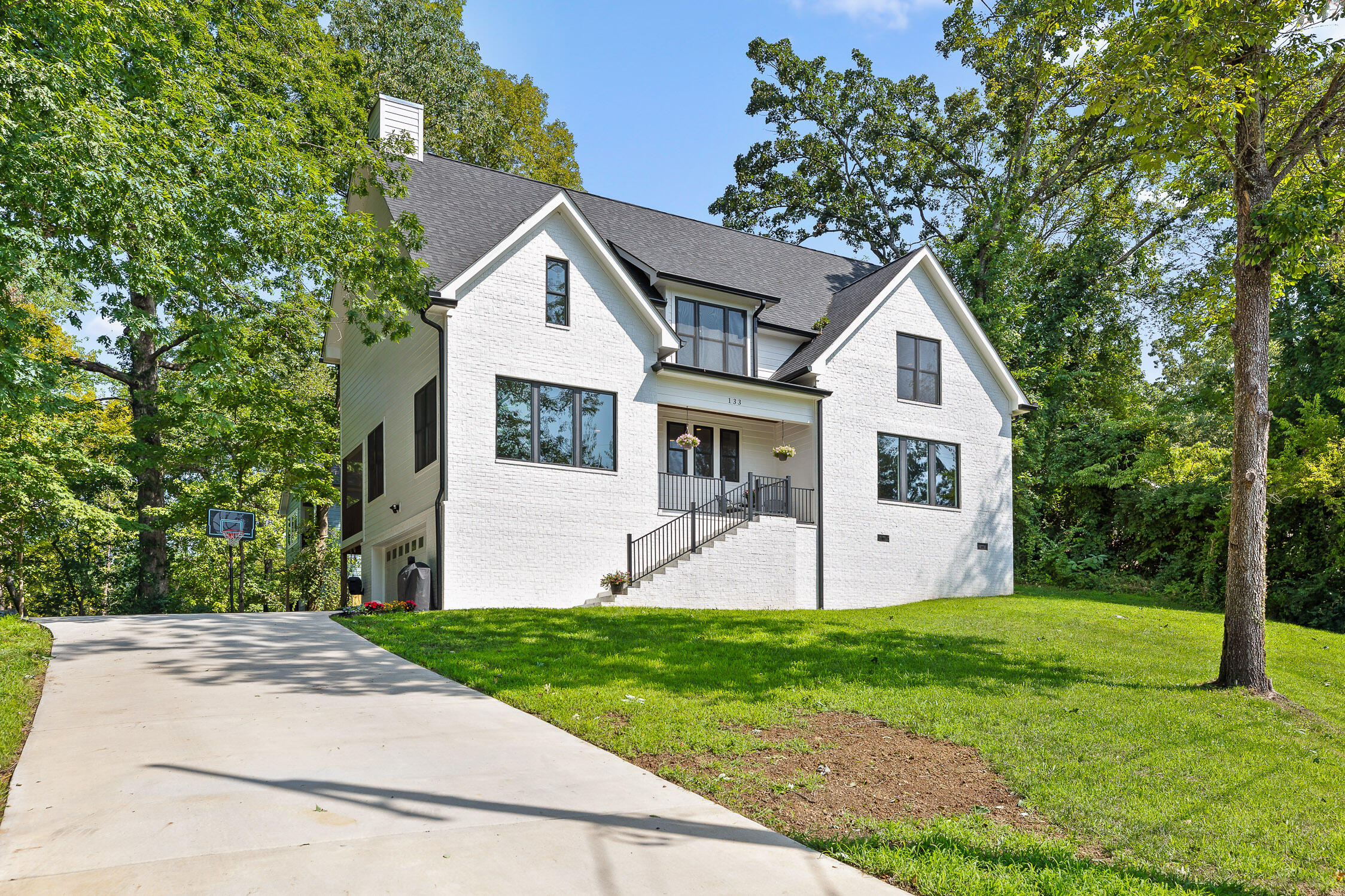 133 Flora Circle