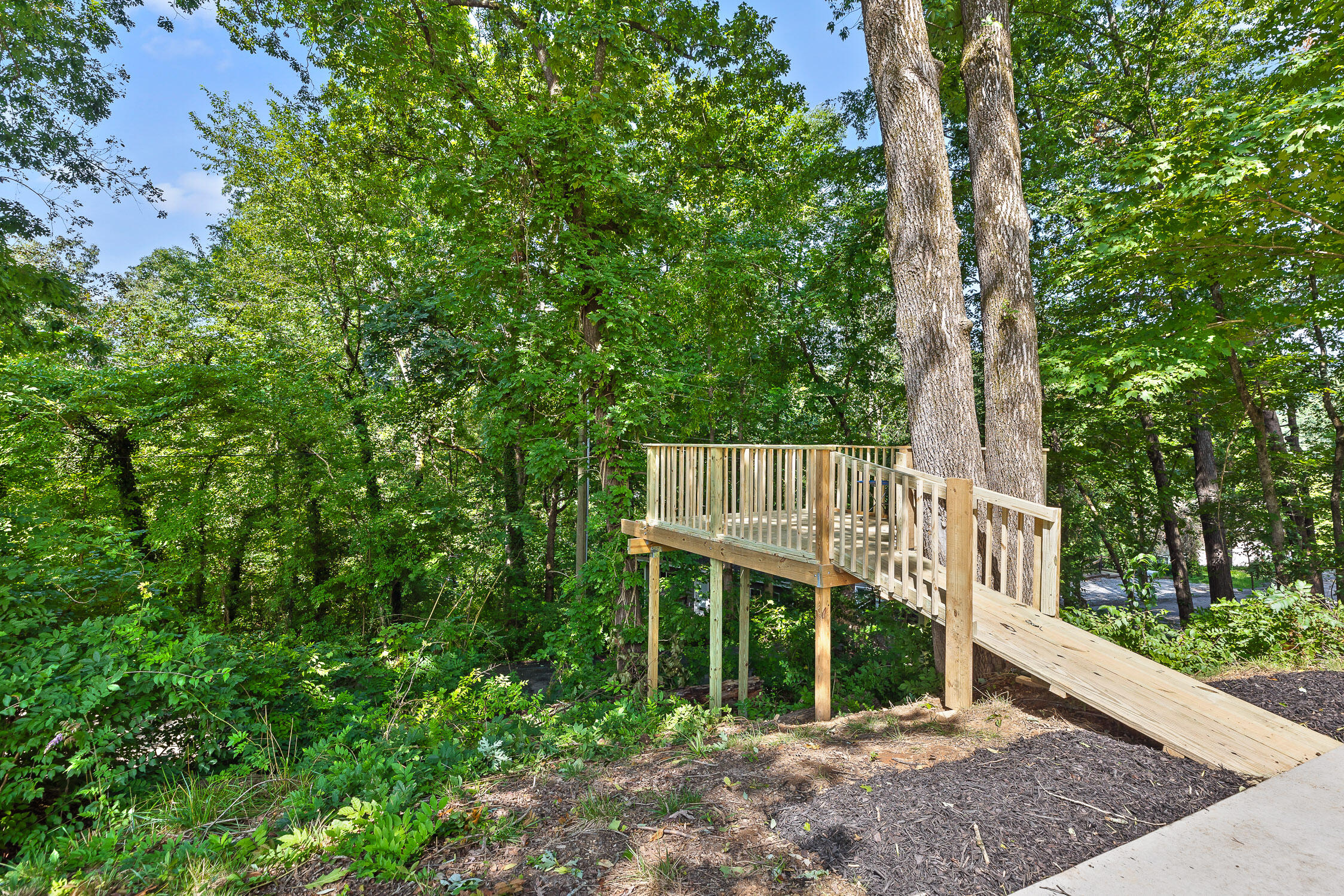 133 Flora Circle