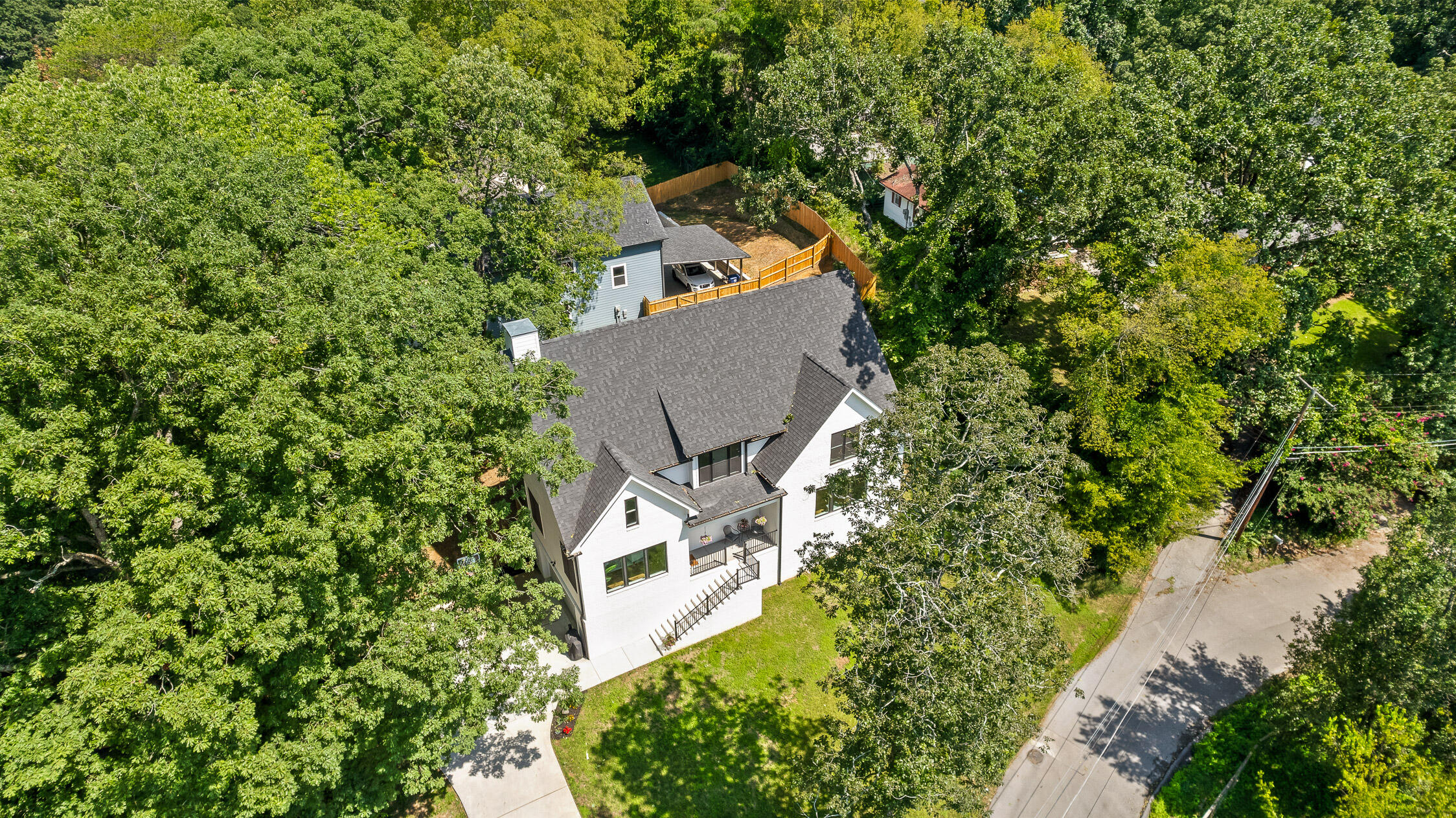133 Flora Circle