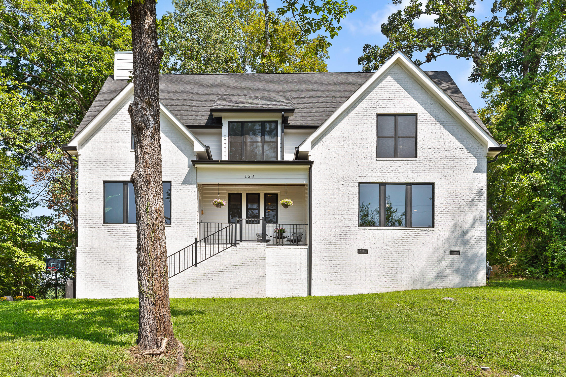 133 Flora Circle