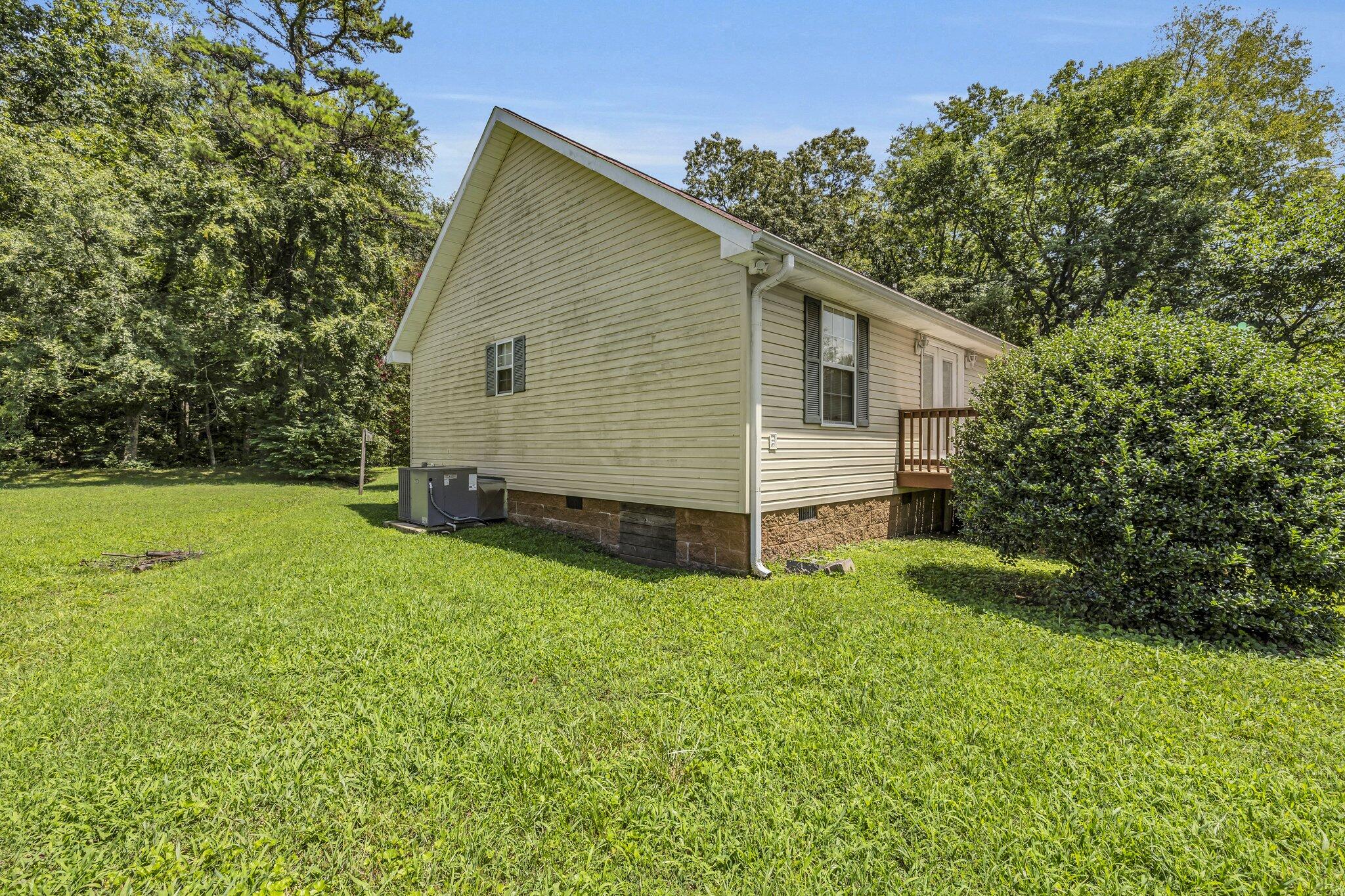 883 N Pryor Cove Road