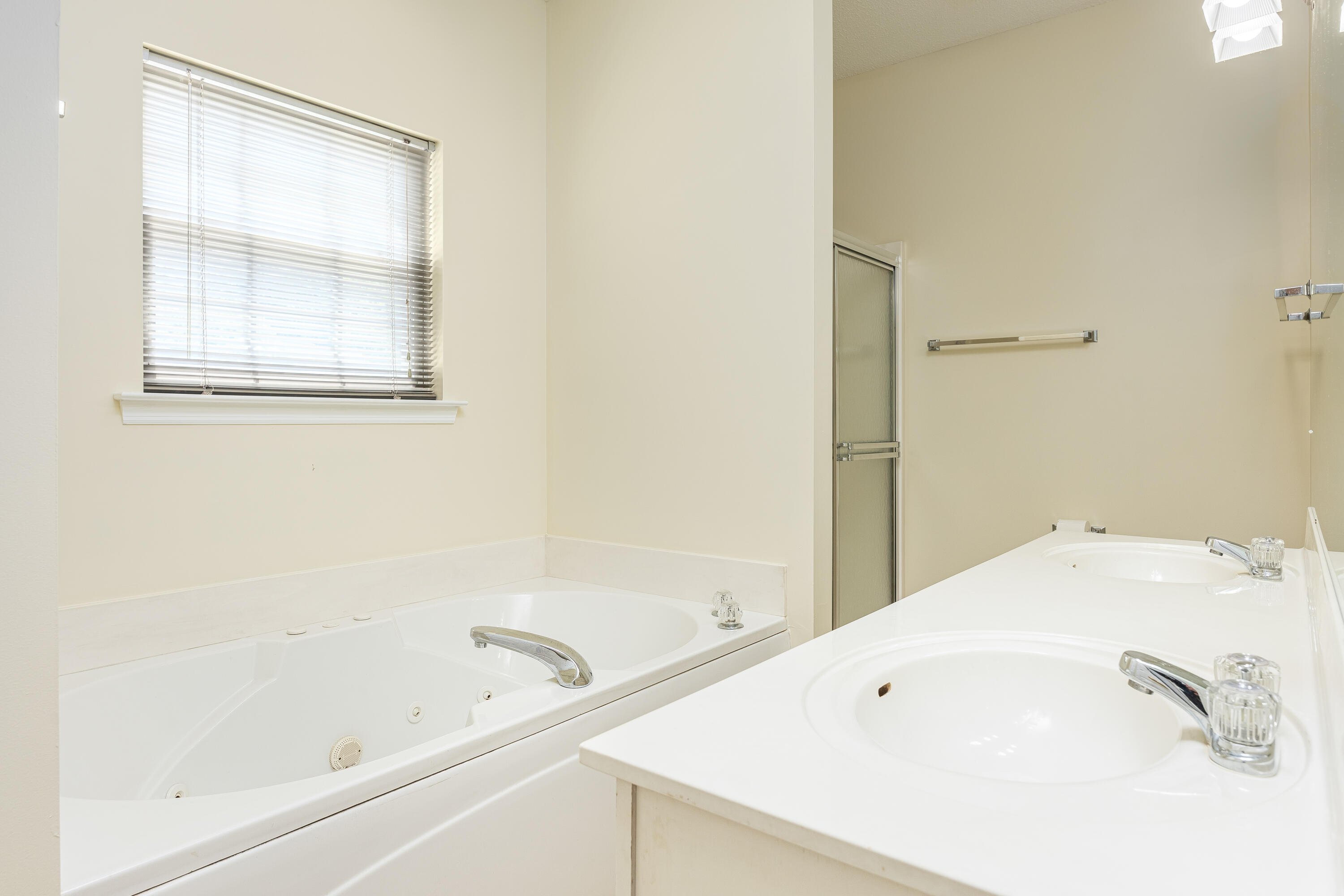 501 Cloudview Lane
