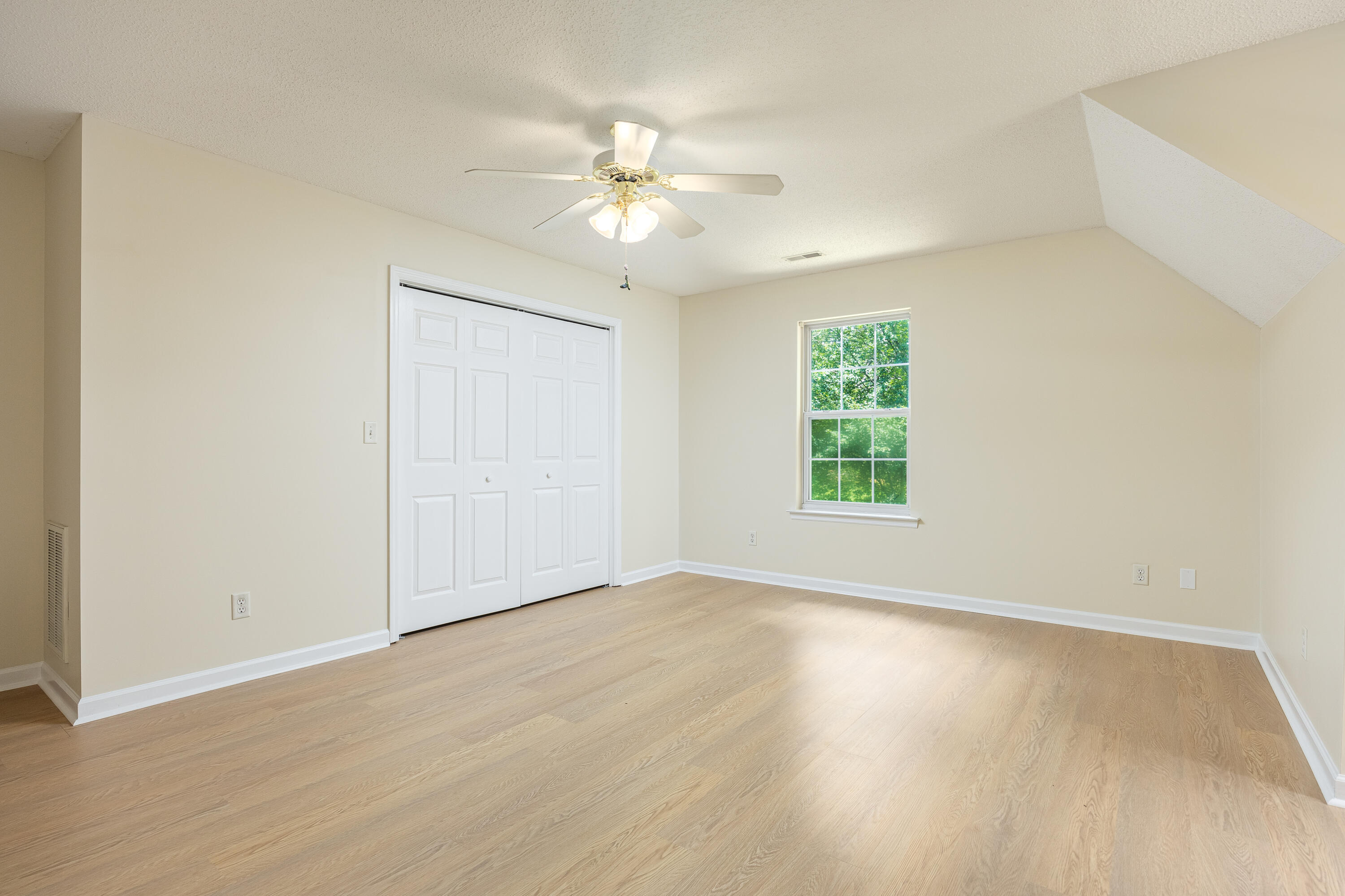 501 Cloudview Lane