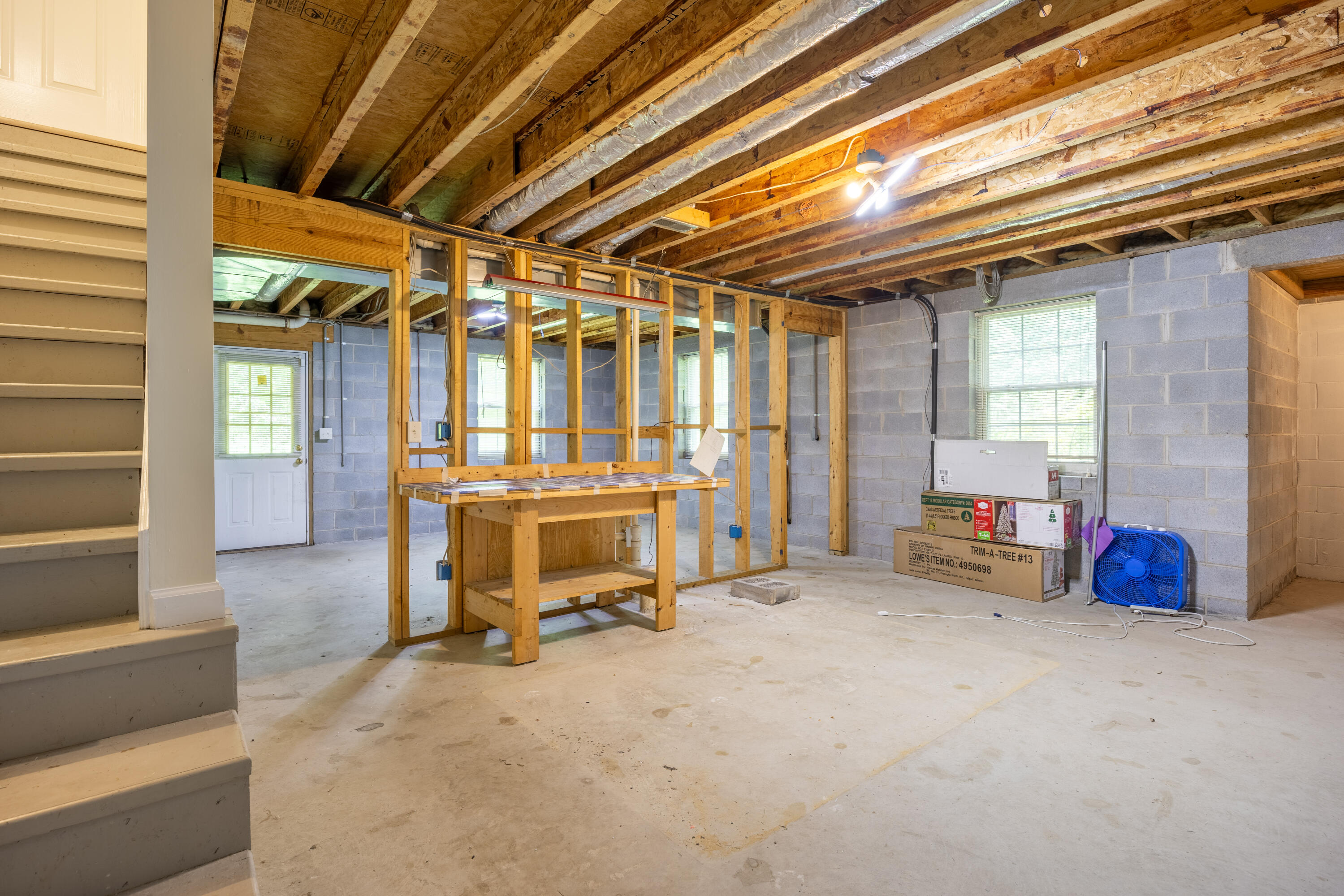 501 Cloudview Lane